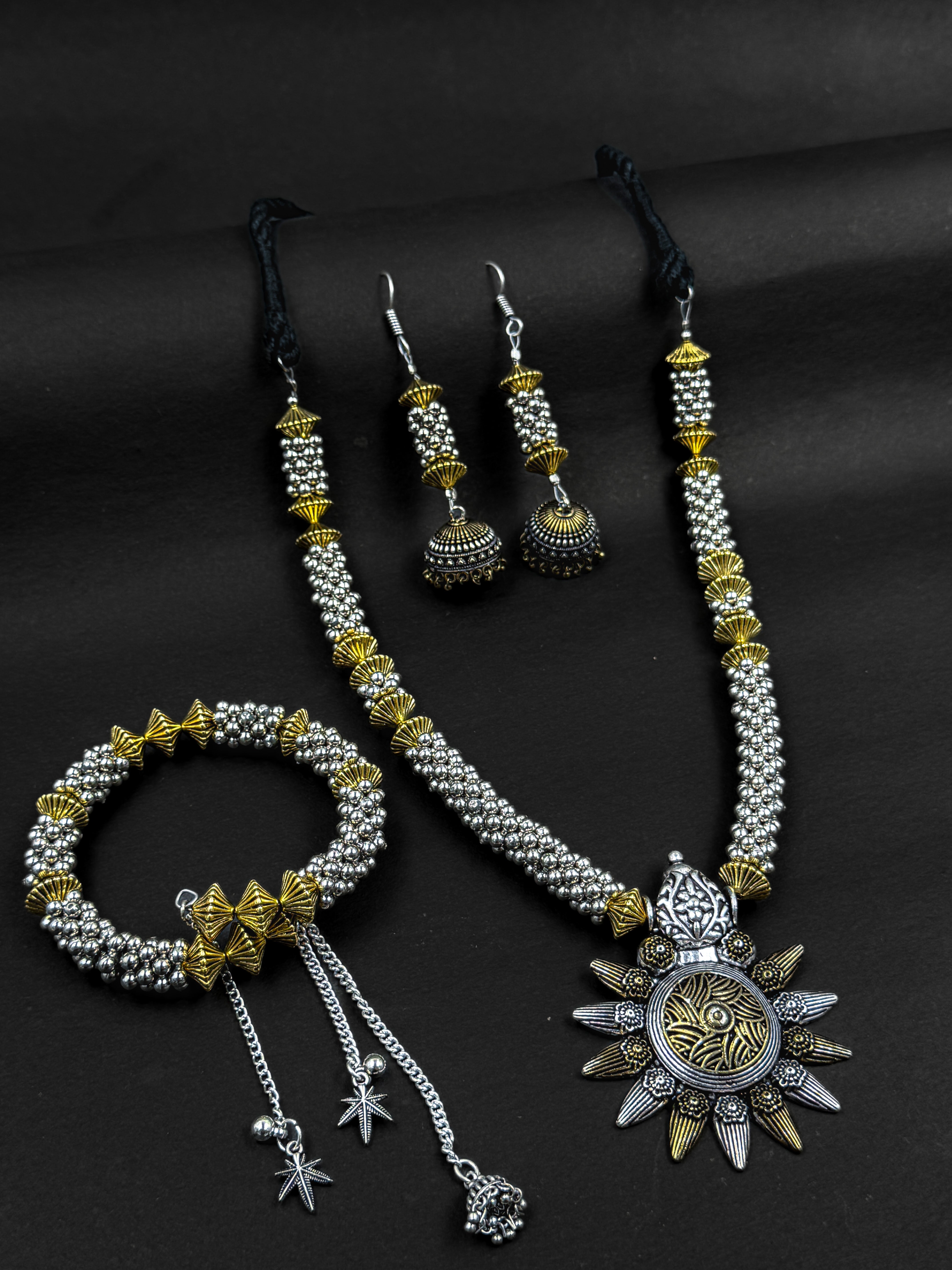 SARIKA DUAL TONE JEWELLERY SET COMBO