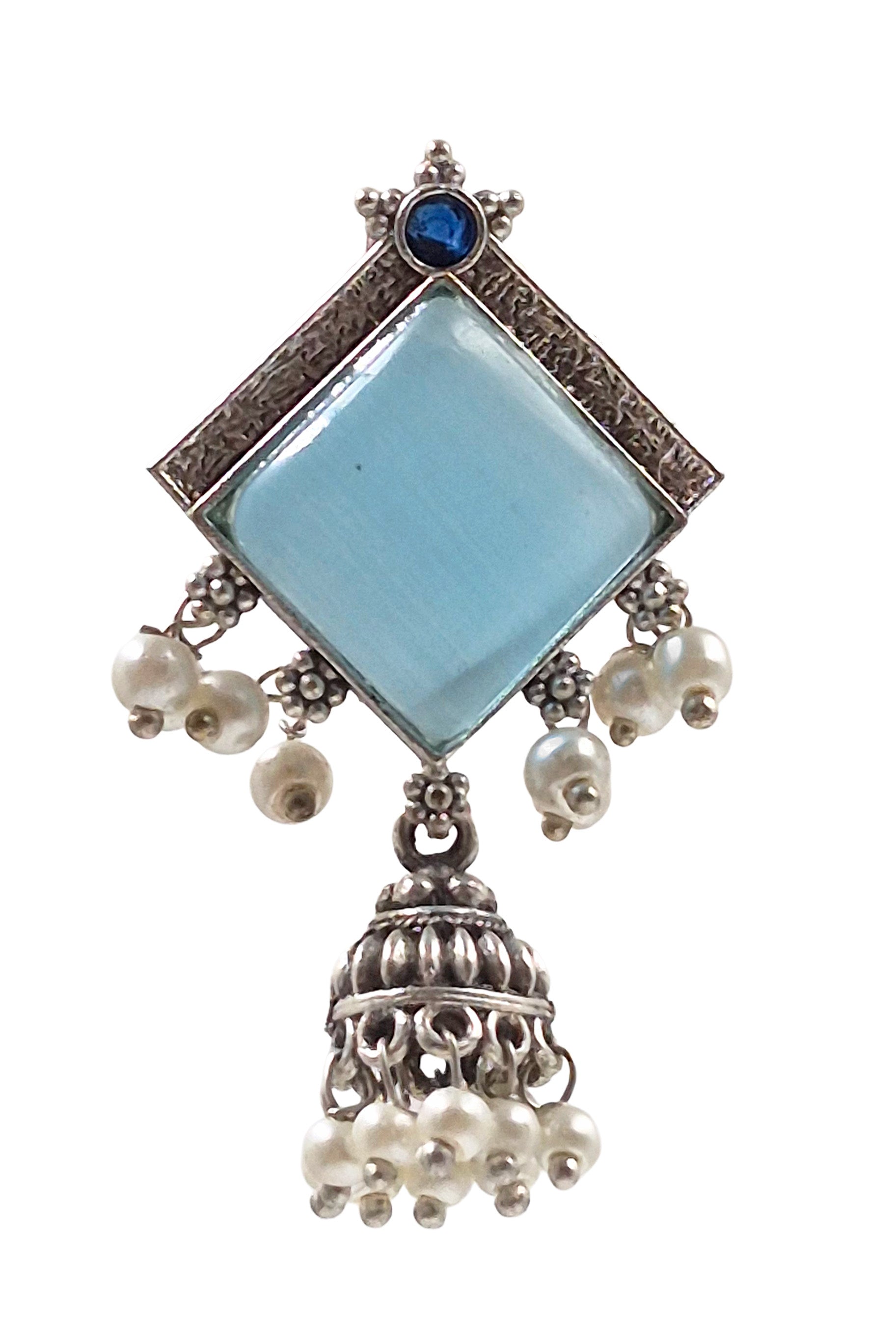 AASHAVI STONE EARRINGS