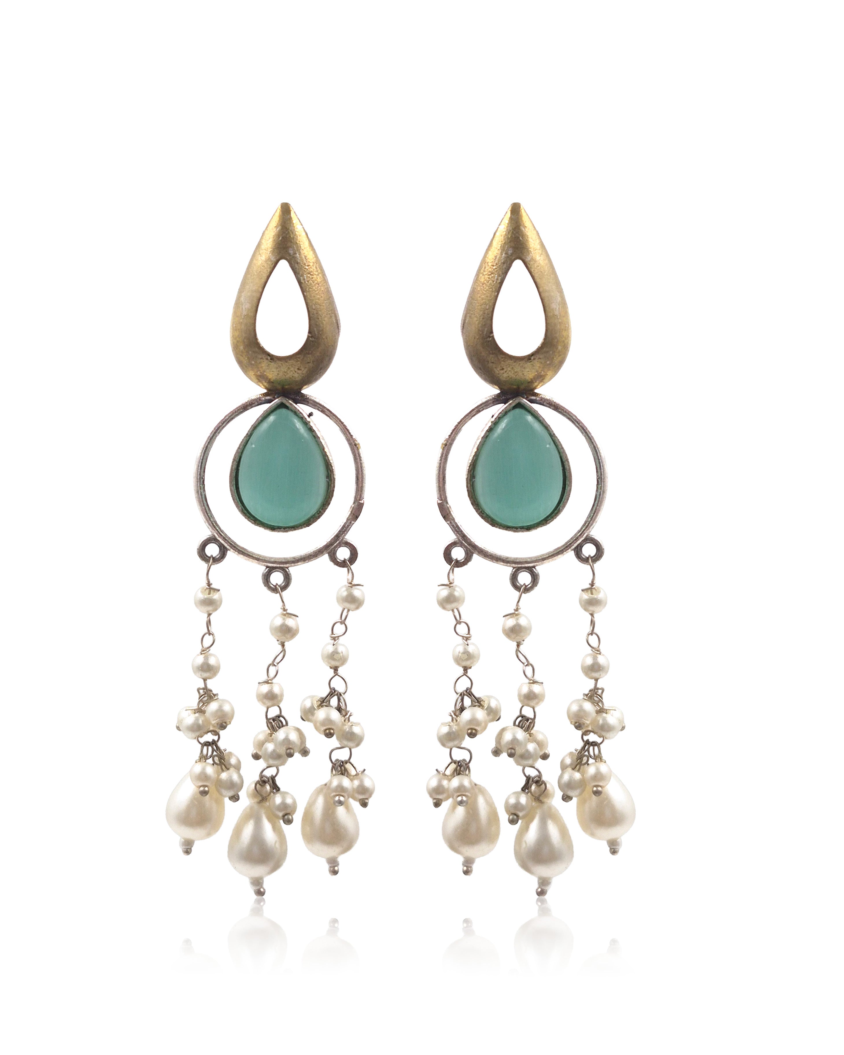 Noir Pearl Dangler Earrings
