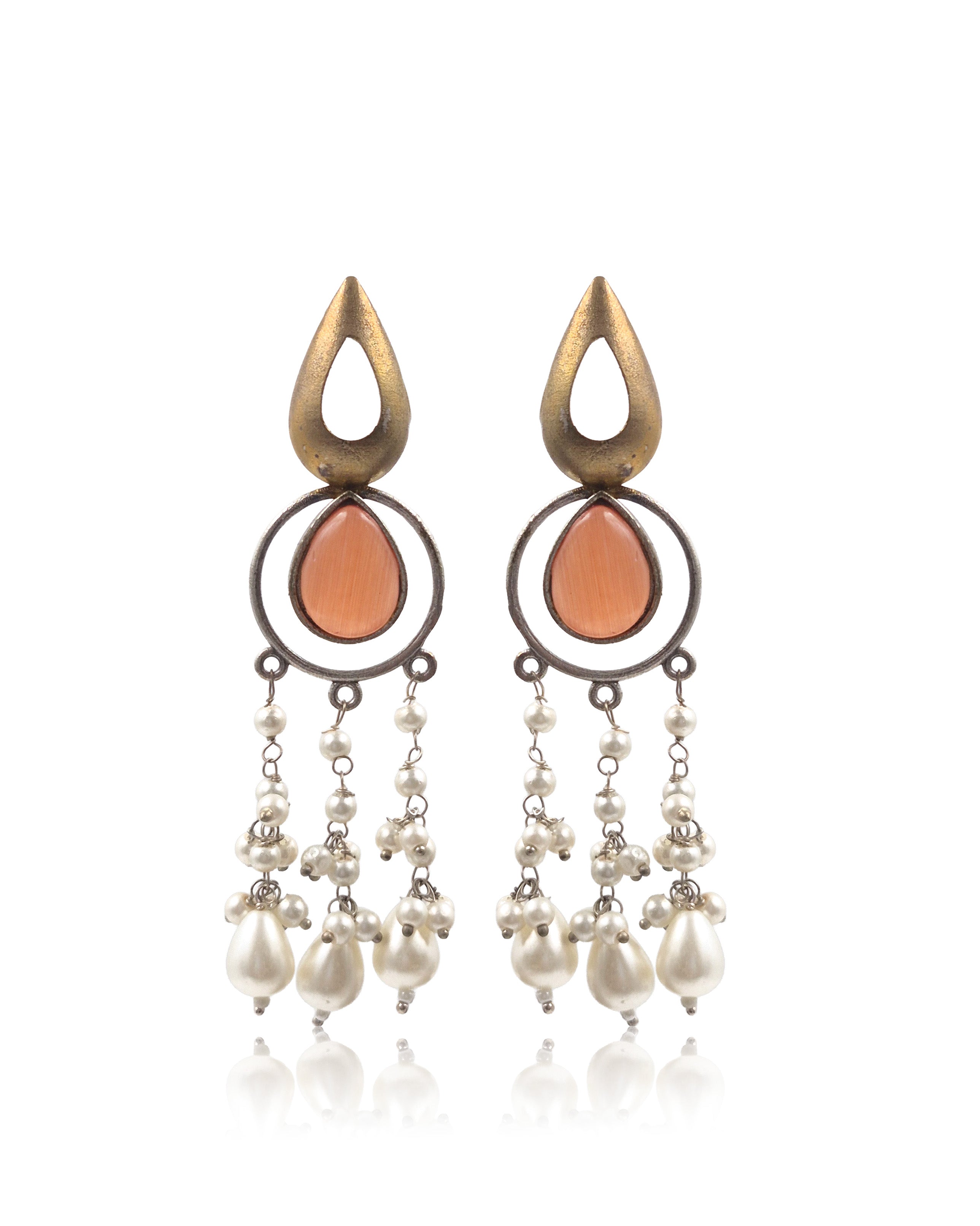 Noir Pearl Dangler Earrings