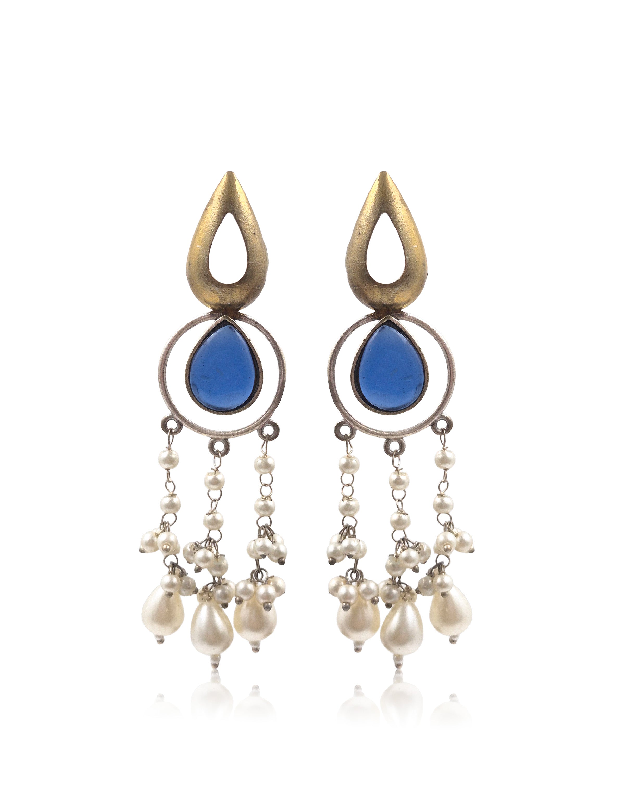 Noir Pearl Dangler Earrings