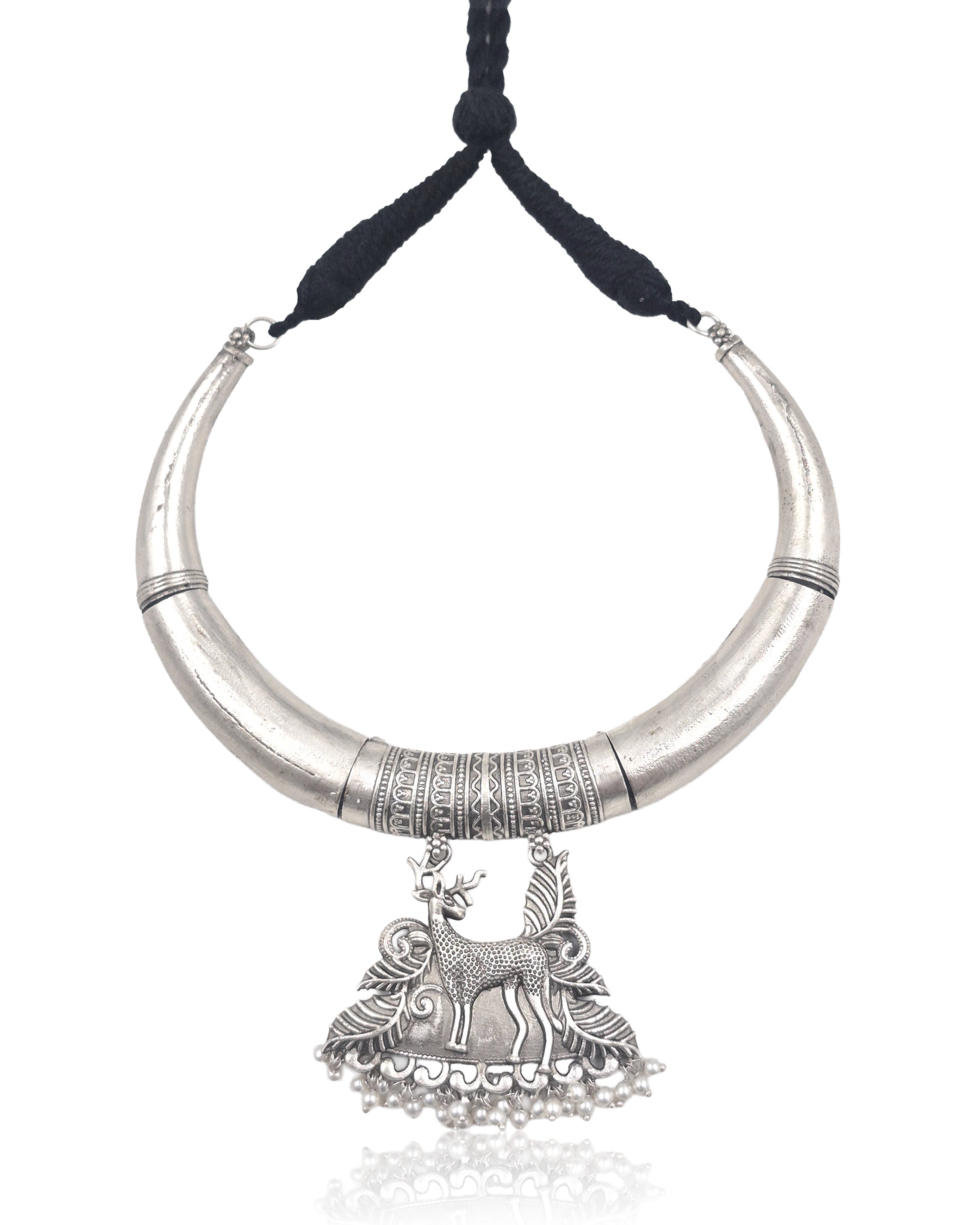 Deer Hasli Necklace Set