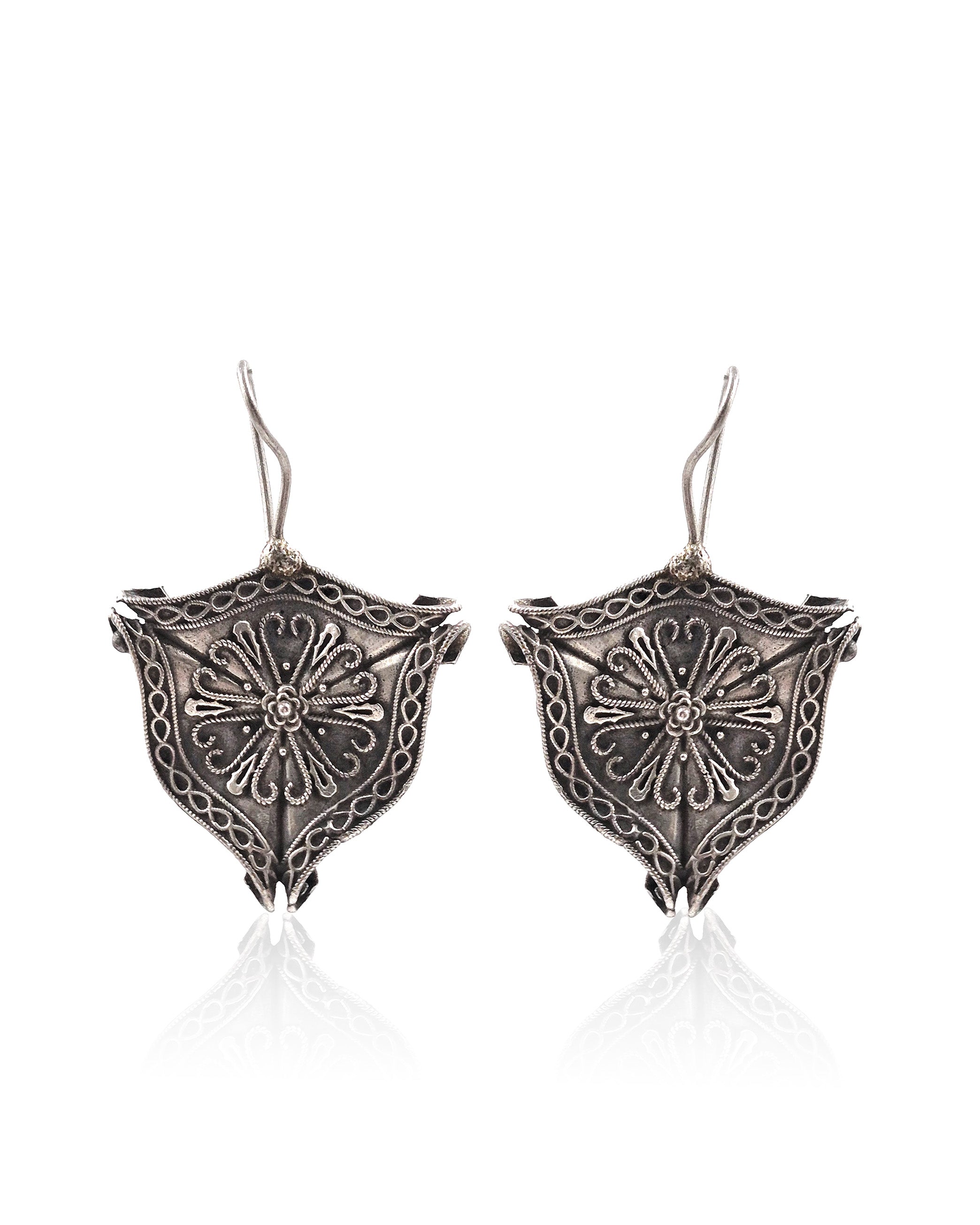 DARSHINI SILVER LOOKALIKE STUD EARRINGS