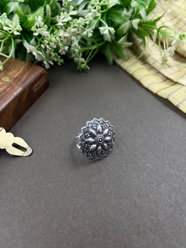 MAHEK 5 PIECE CHAIN PENDANT JEWELLERY SET COMBO