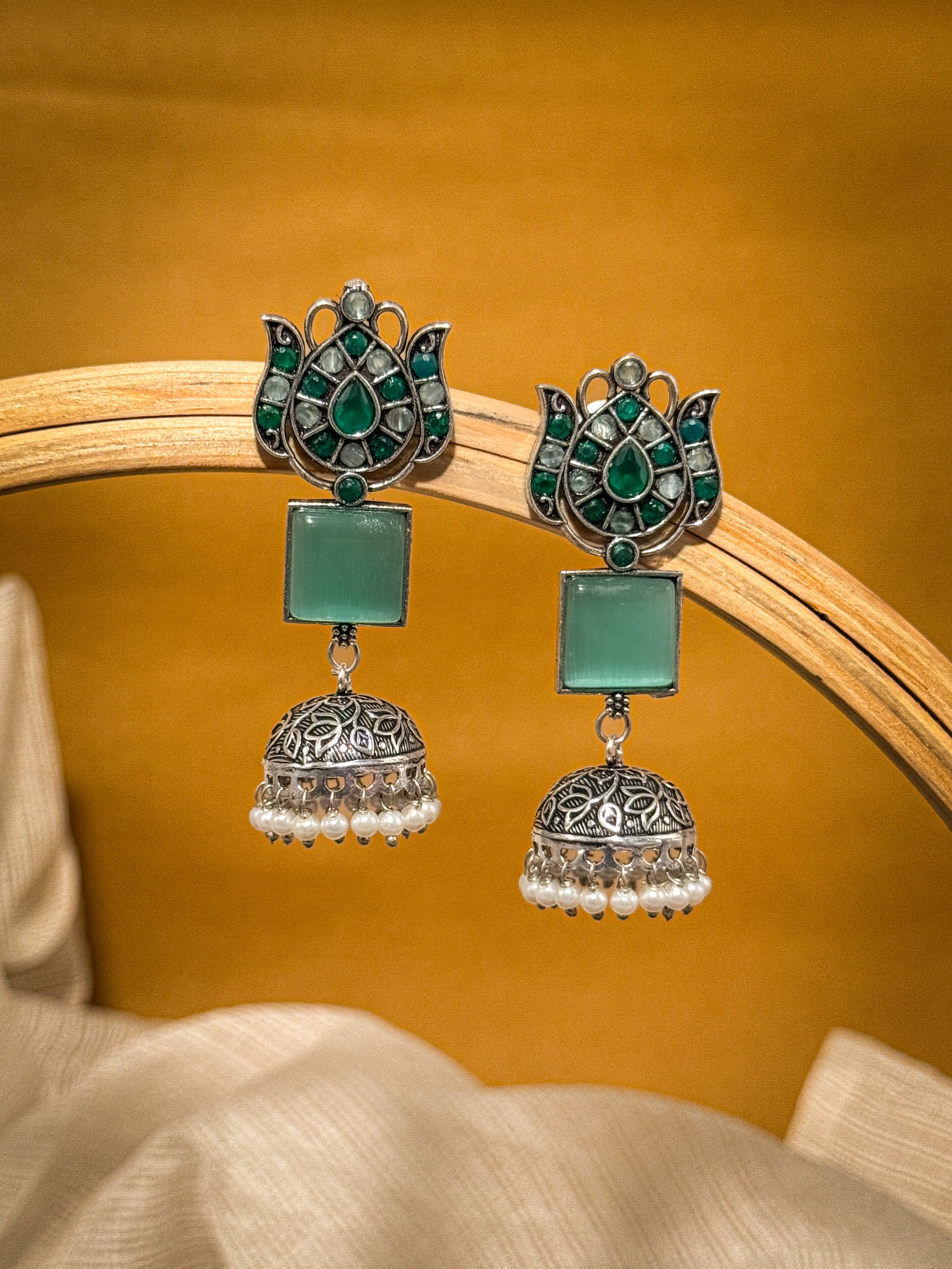 Aanya Stone Jhumka Earrings