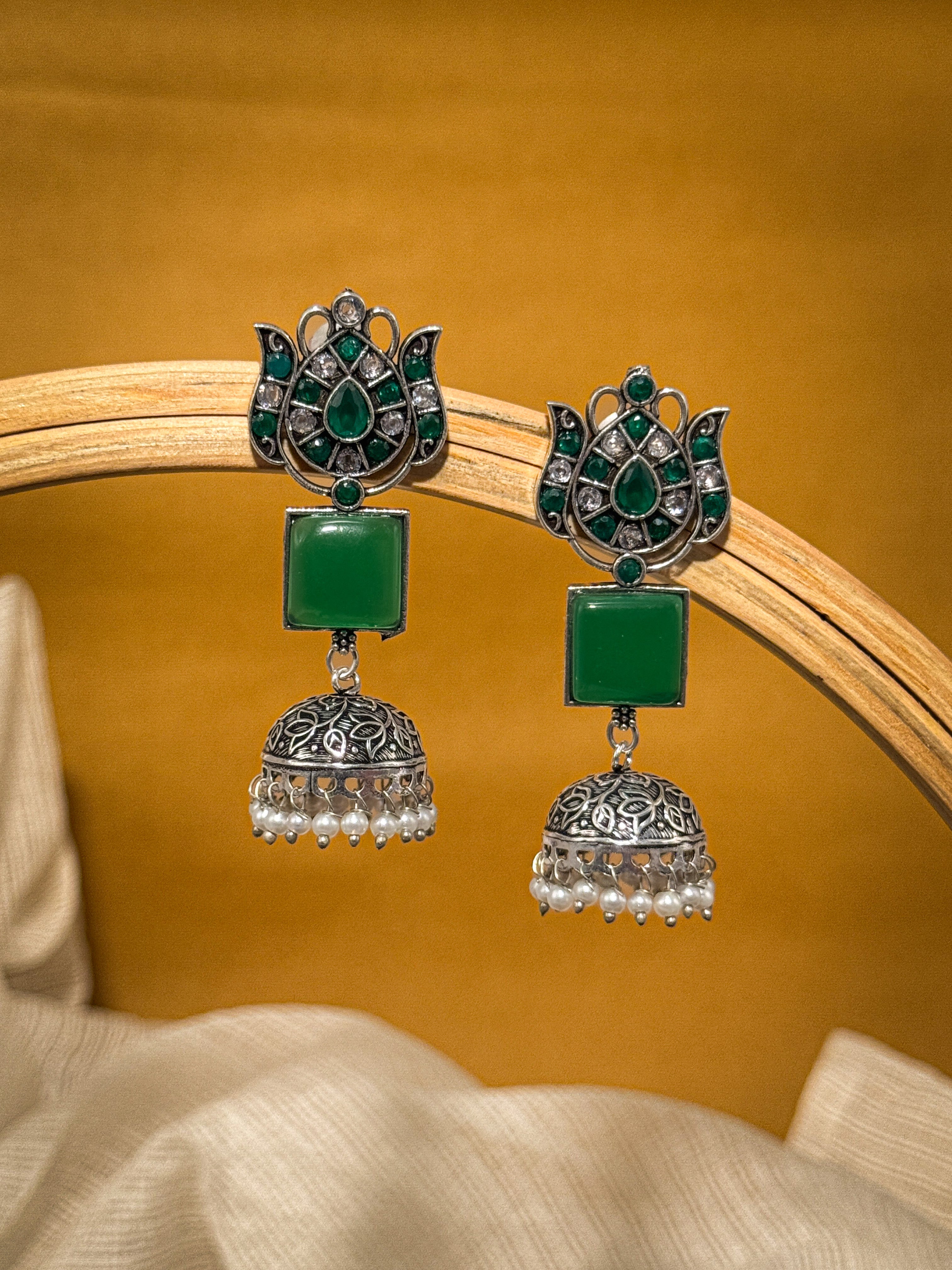 Aanya Stone Jhumka Earrings