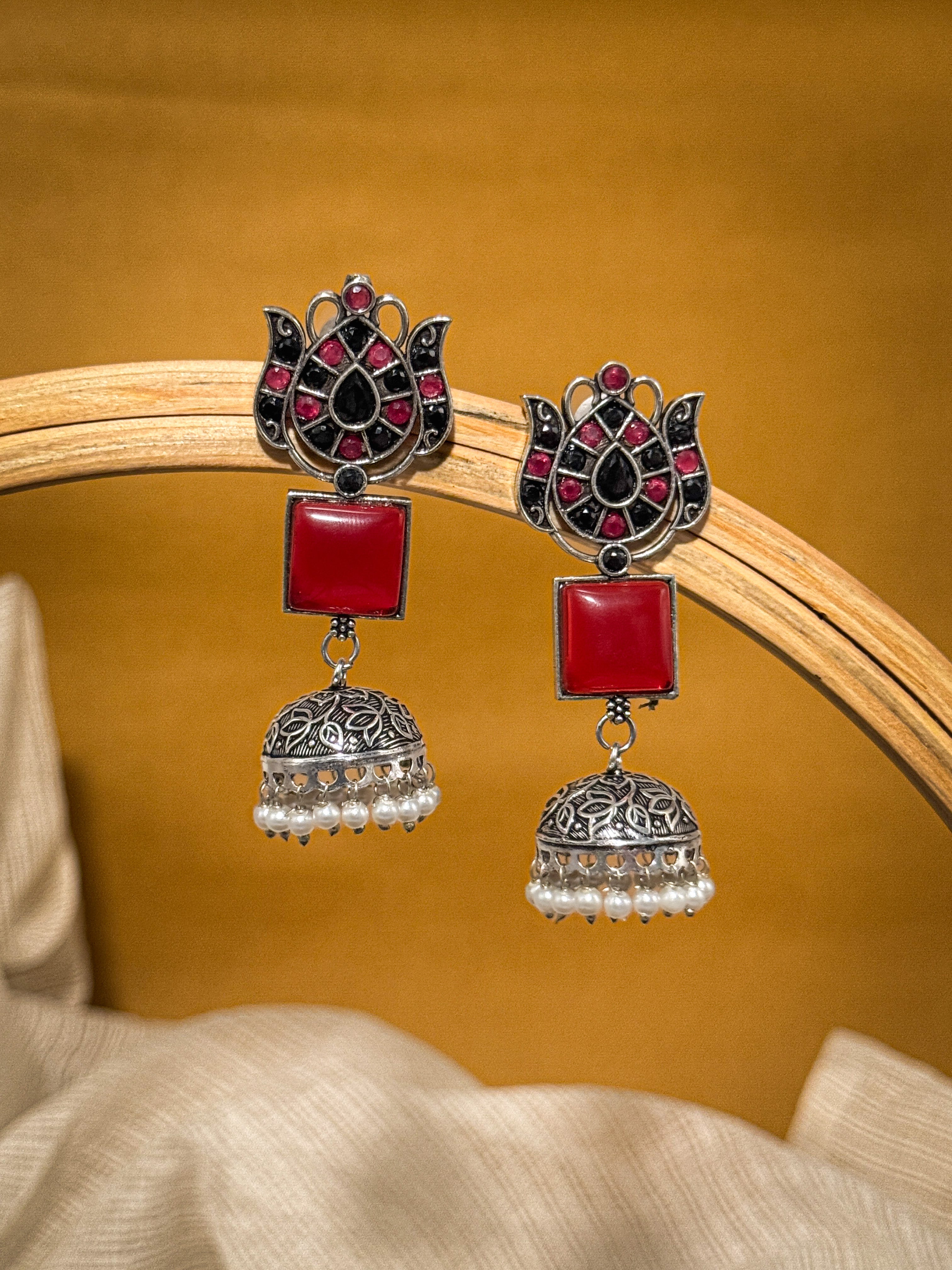 Aanya Stone Jhumka Earrings