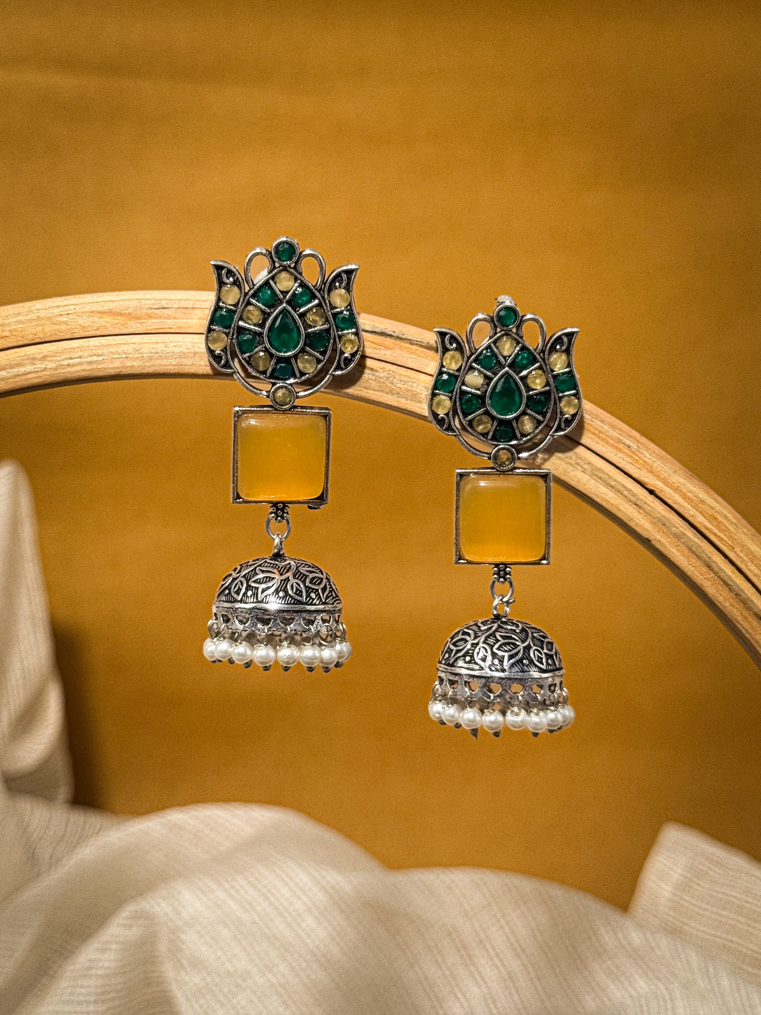 Aanya Stone Jhumka Earrings