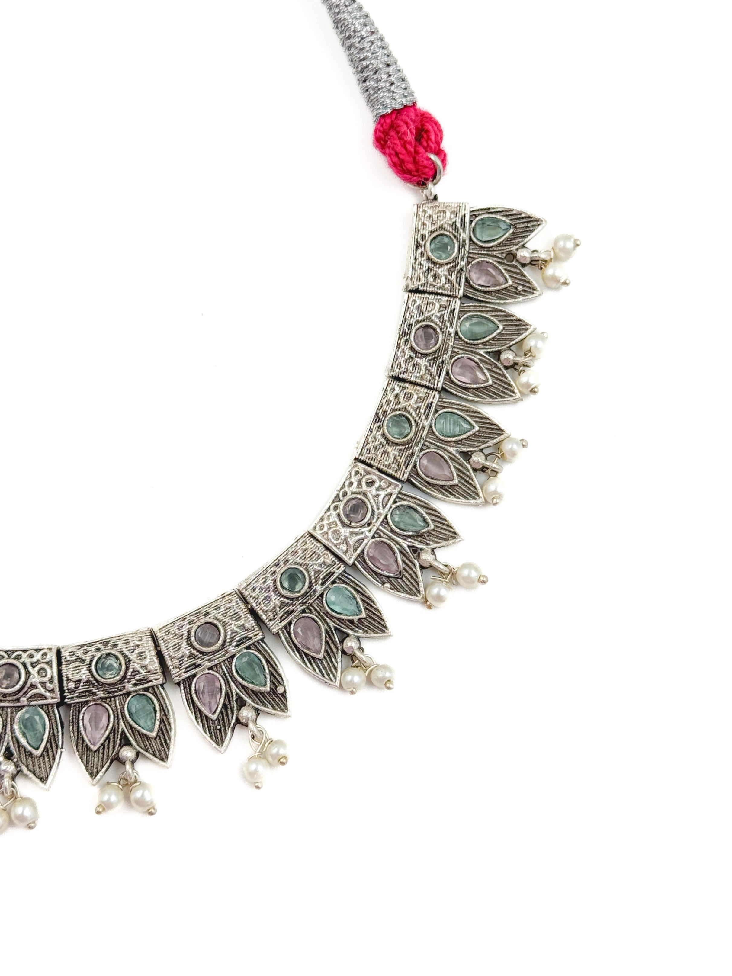 Aachal Stone Necklace Set