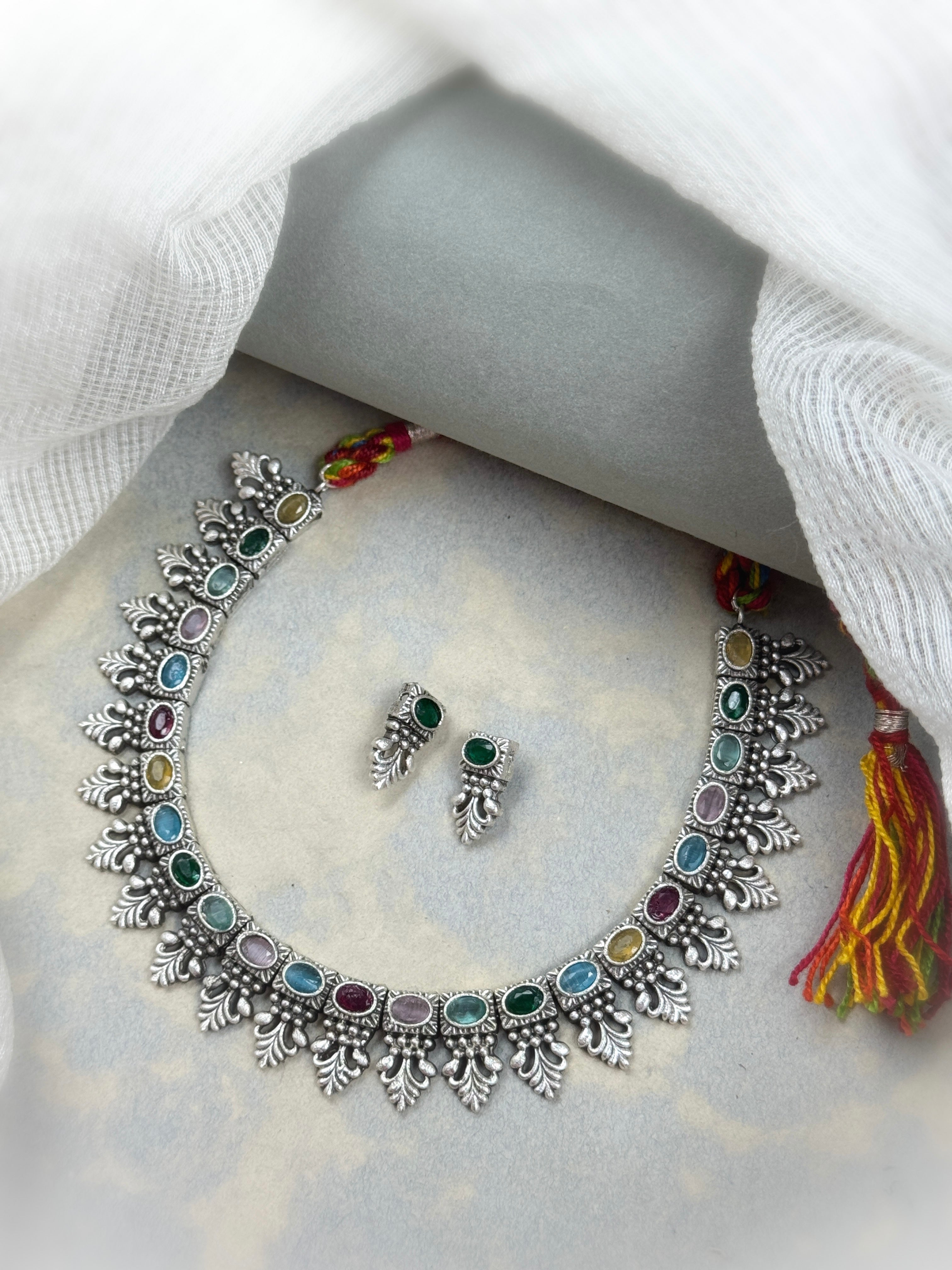 Raya Stone Necklace Set