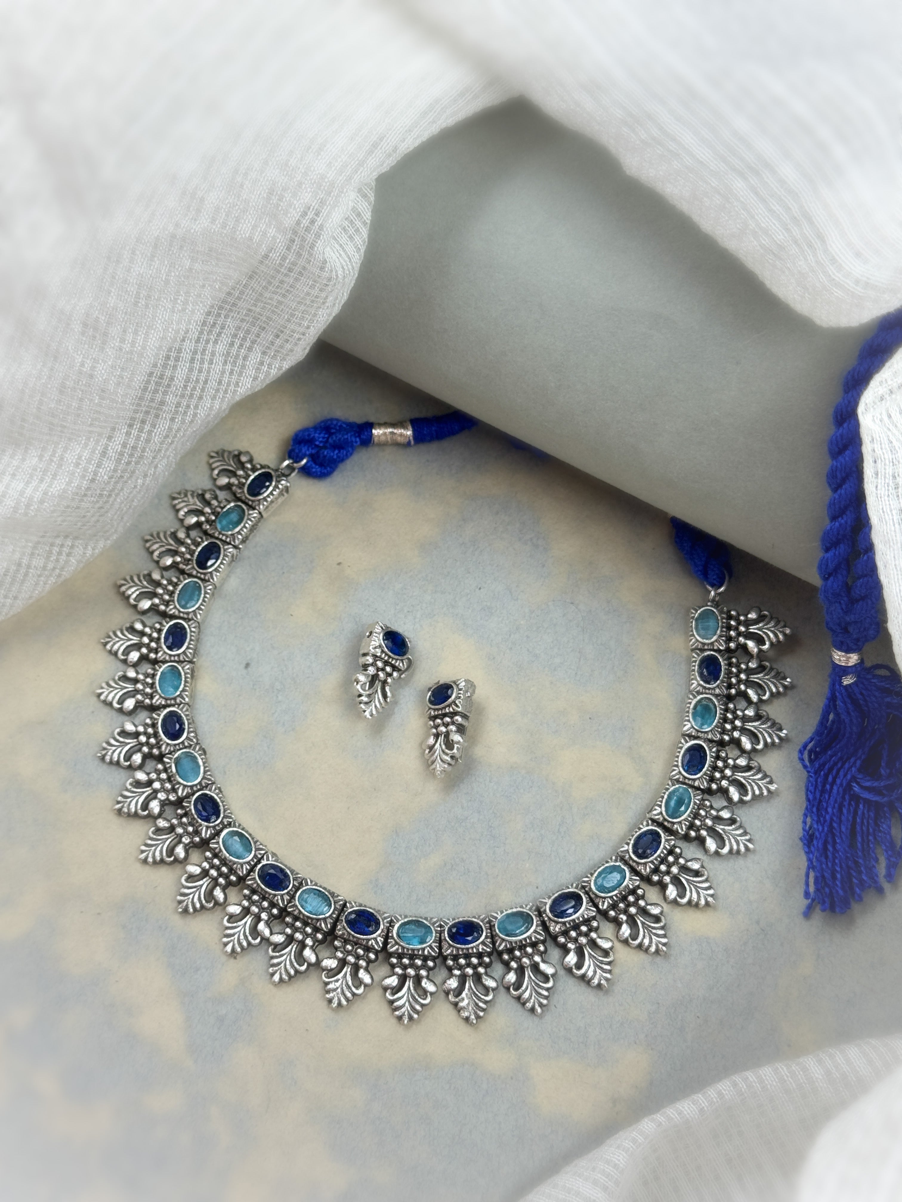 Raya Stone Necklace Set