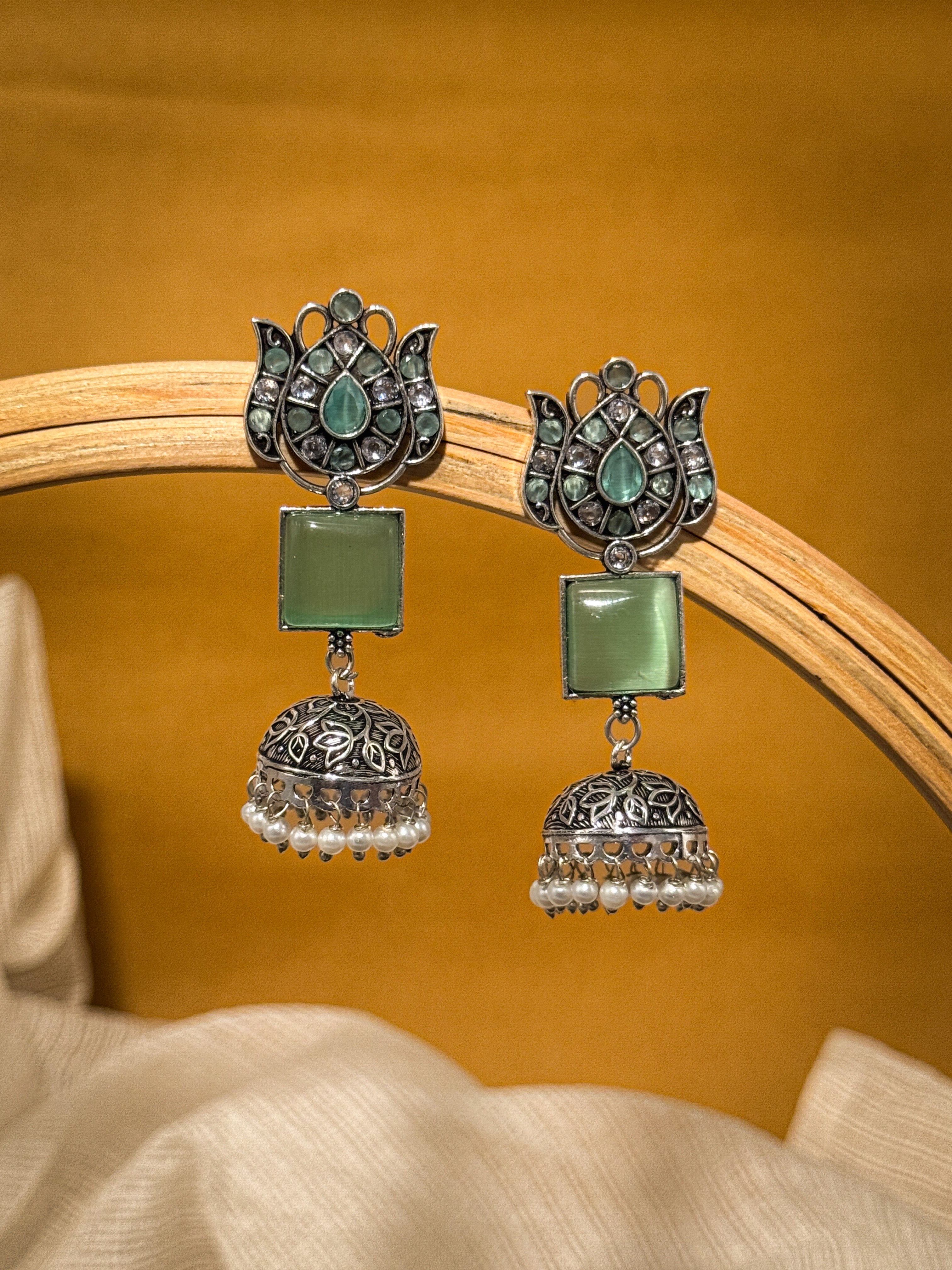 Aanya Stone Jhumka Earrings