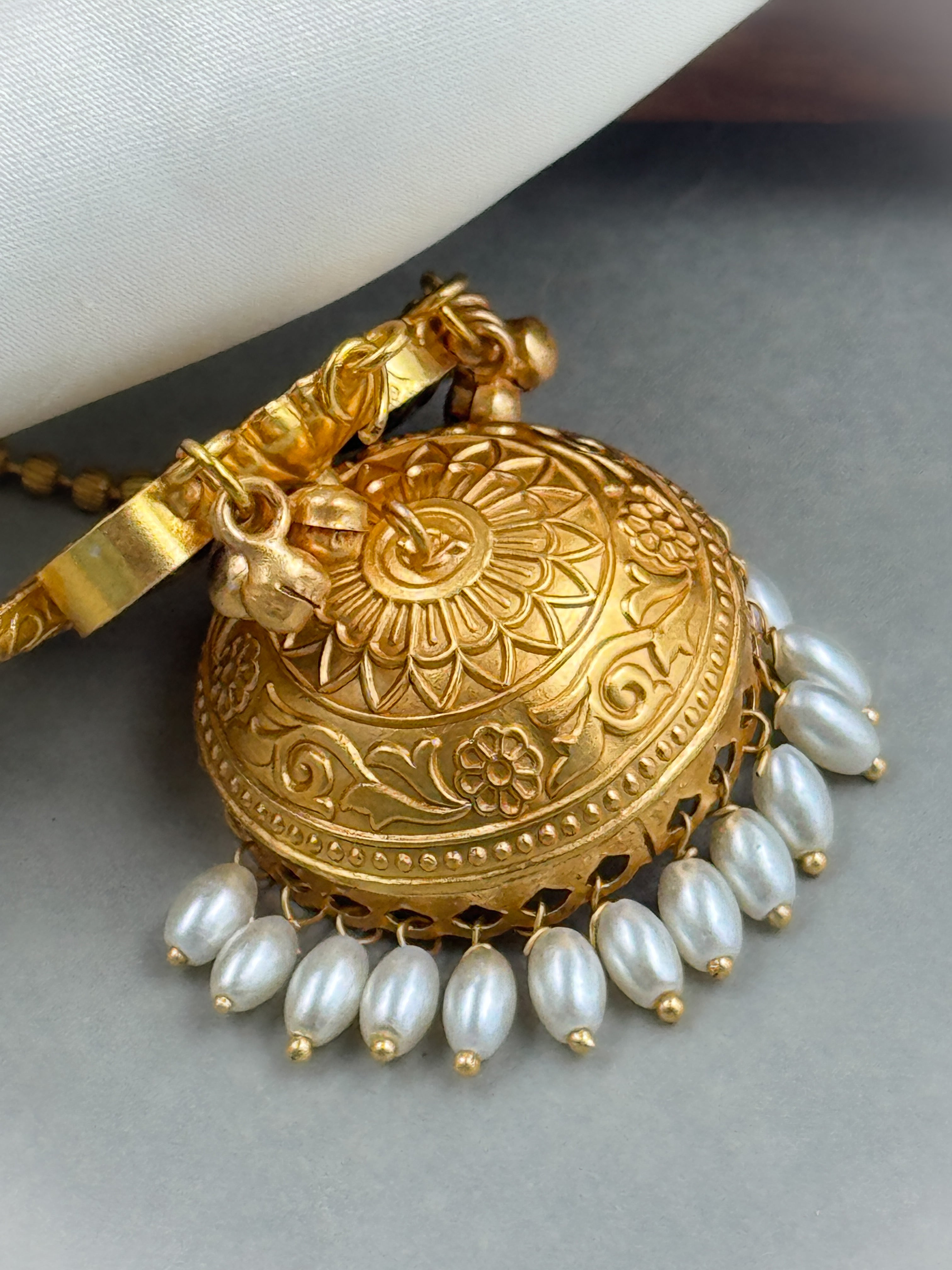 INAYA HANDMADE EARRINGS