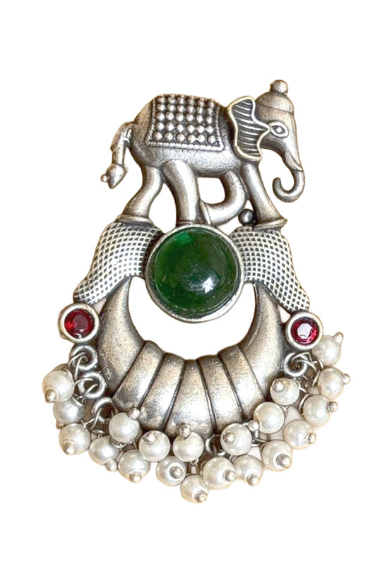 RICHA STUD EARRINGS