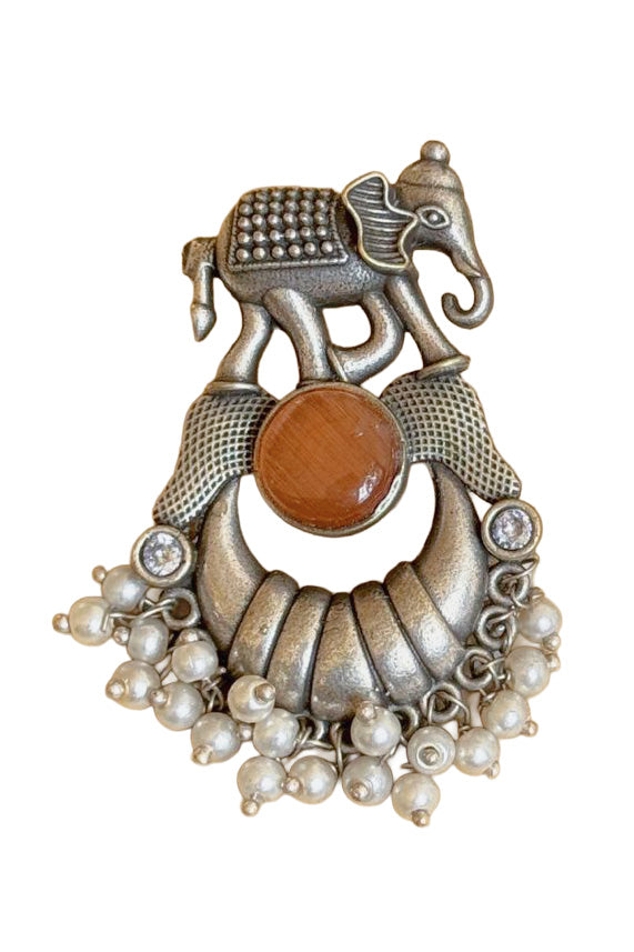 RICHA STUD EARRINGS