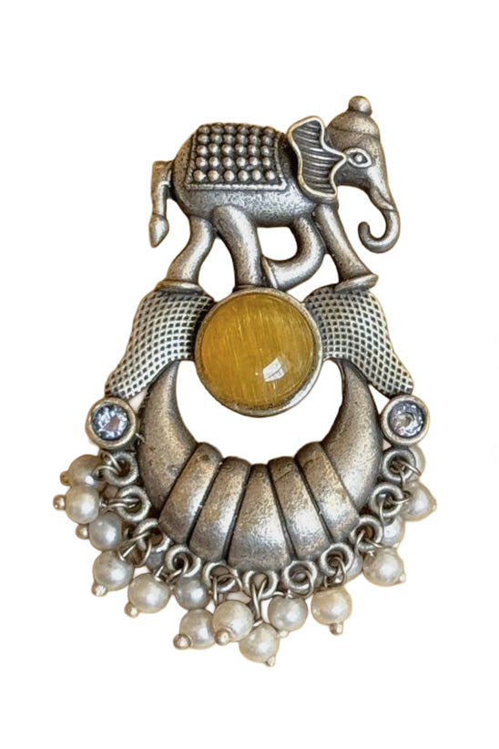 RICHA STUD EARRINGS