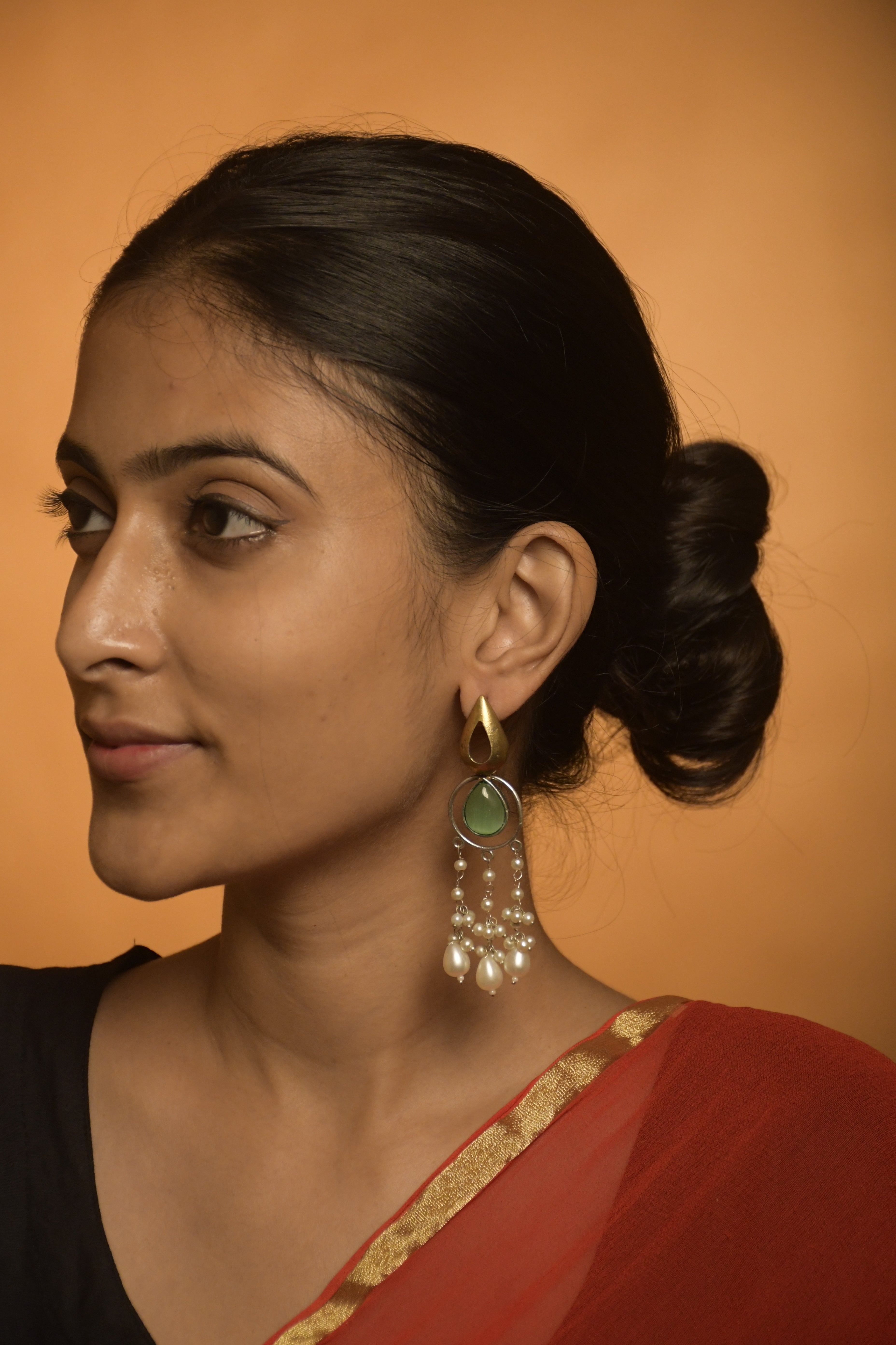 Noir Pearl Dangler Earrings