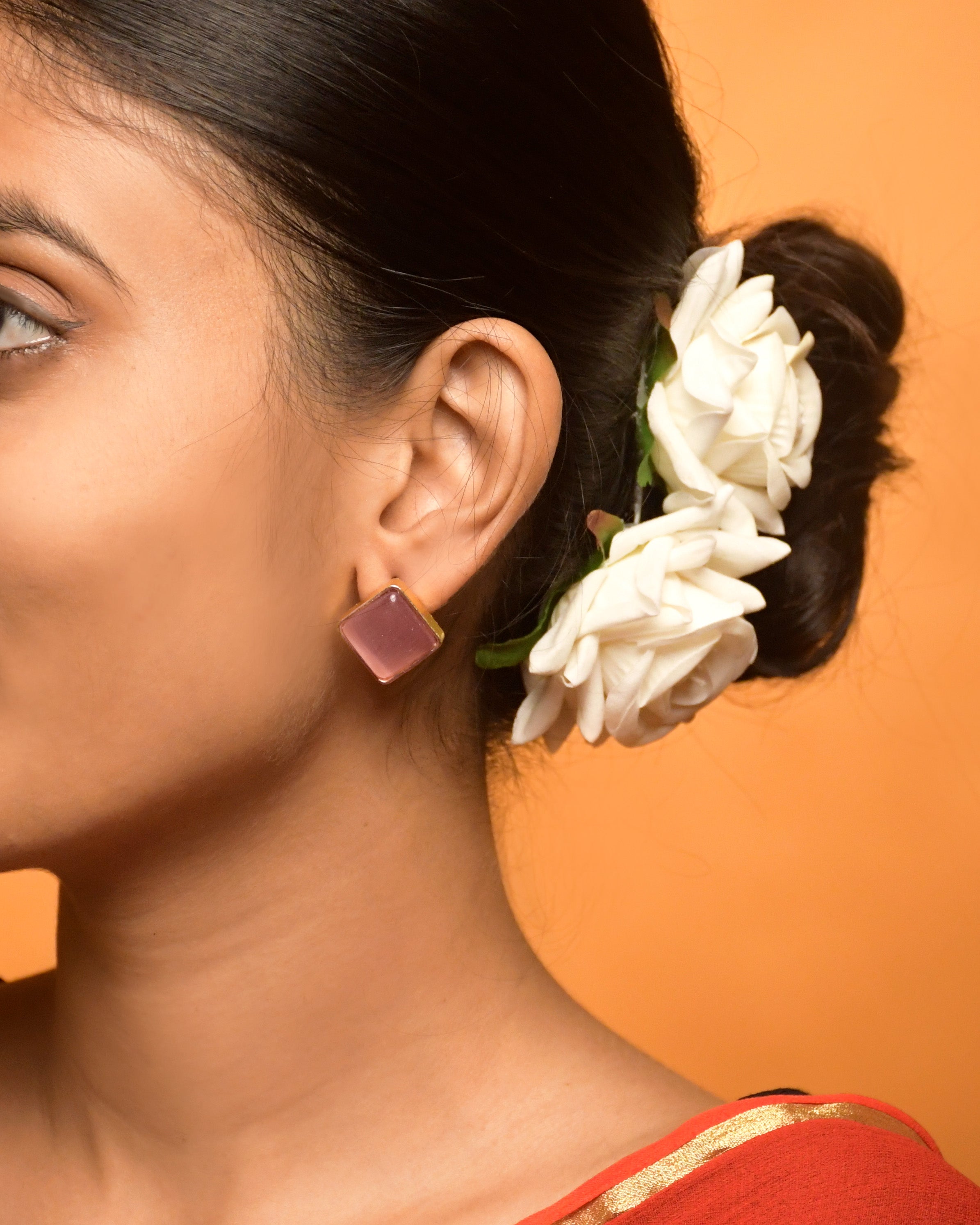 TANIA OXIDISED STUD EARRINGS