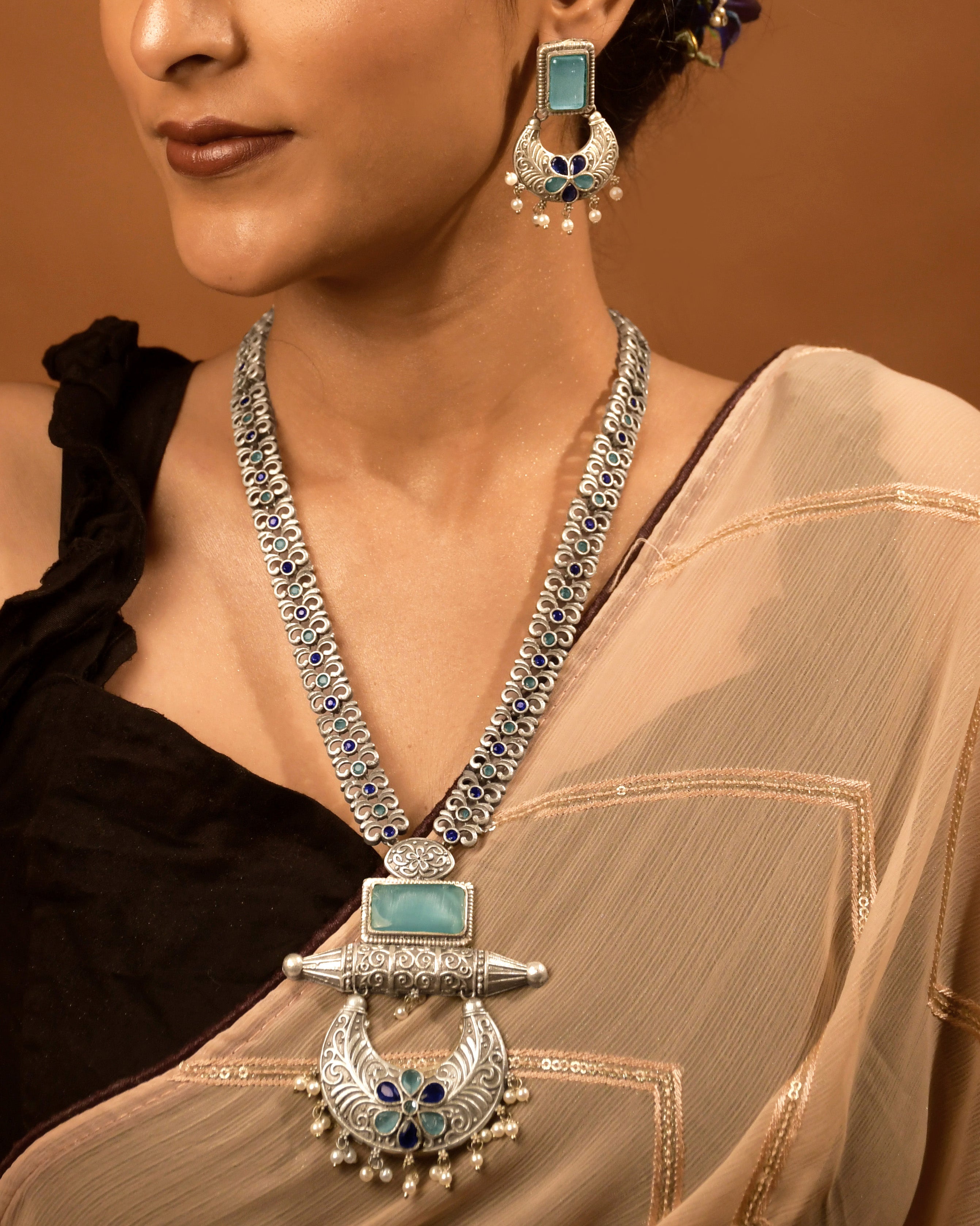 Bella Stone Necklace Set