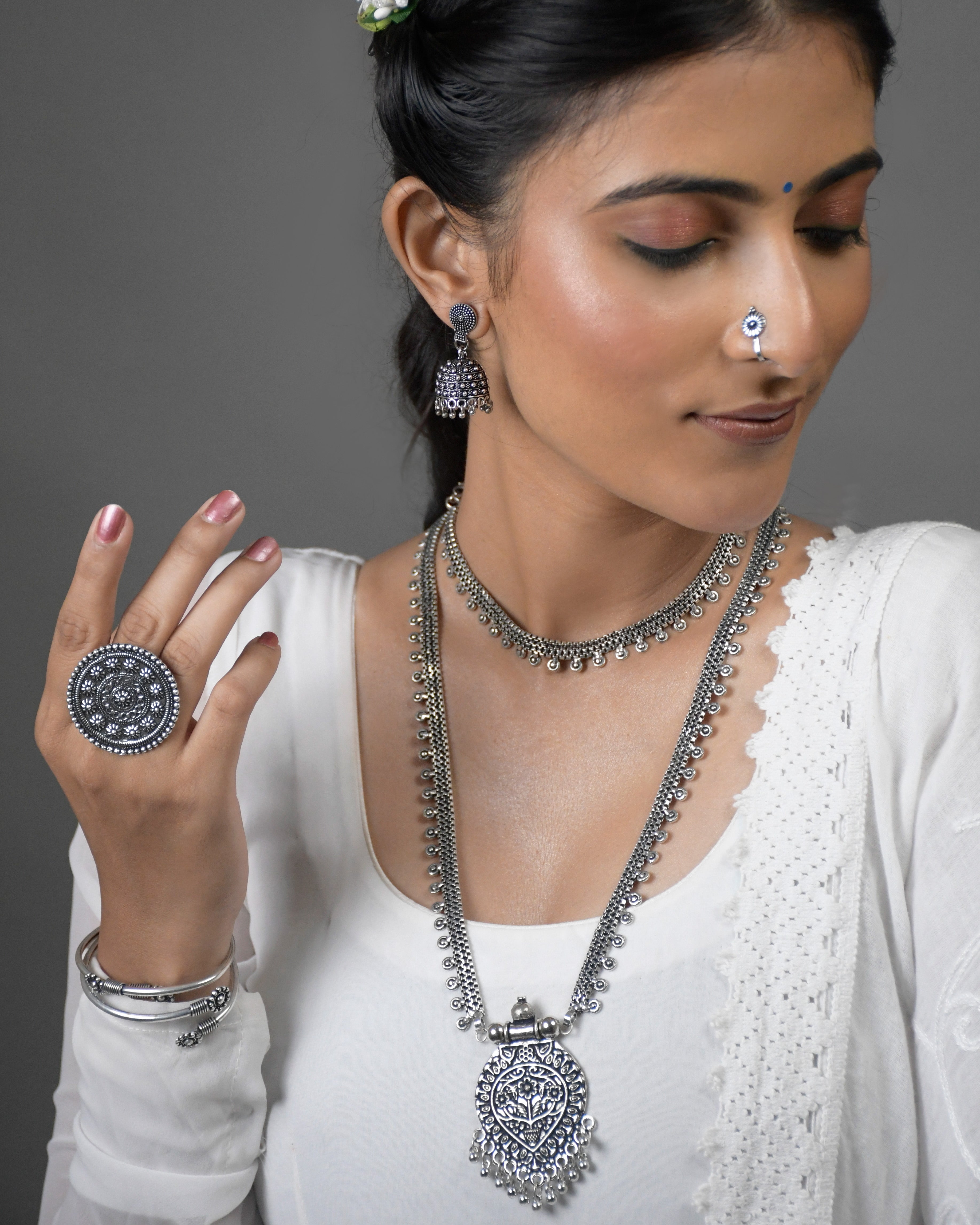 Pakhi 7 Piece Chain Pendant Jewellery Set Combo