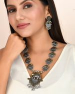 Load image into Gallery viewer, RITU DUAL TONE ELEPHANT CHARMS JEWELLERY SET