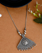 Load image into Gallery viewer, OXIDISED SILVER CHAIN PENDANT