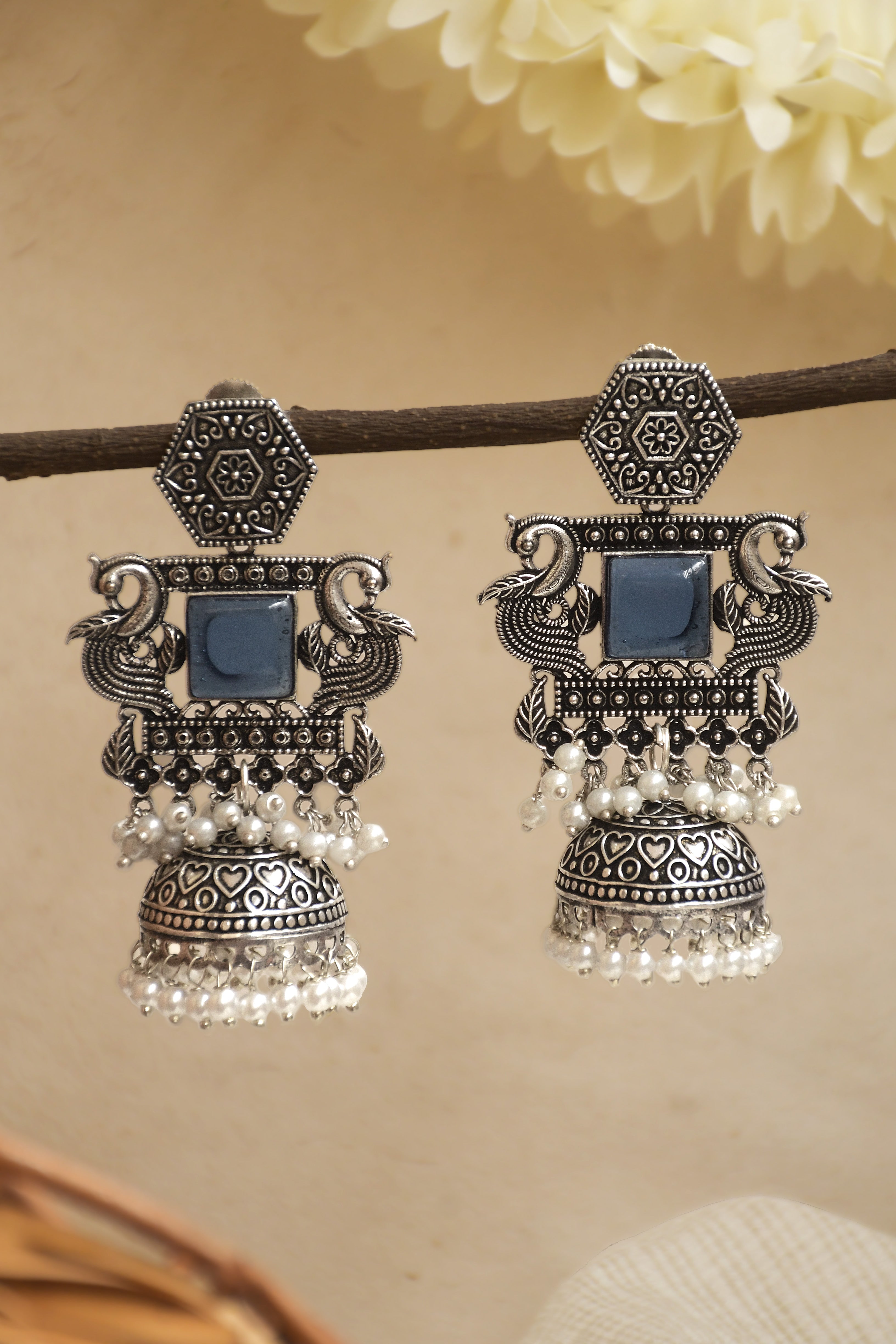AARIKA STONE JHUMKA EARRINGS