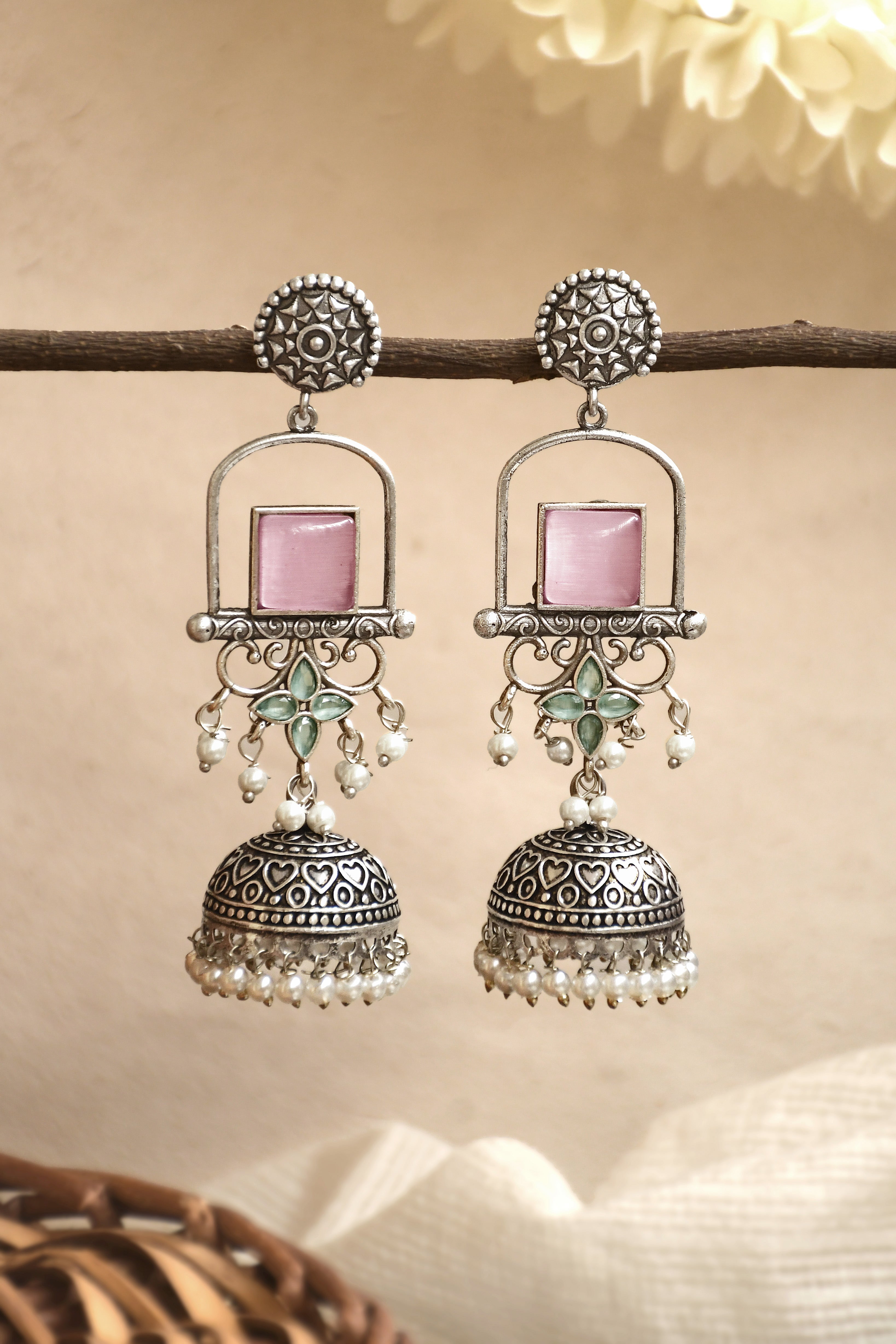 Aanvi Stone Jhumka Earrings