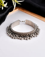 Load image into Gallery viewer, Oxidised Ghughroo Kada