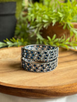 Load image into Gallery viewer, GRIVA PAIR OF STONE BANGLE