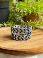 Load image into Gallery viewer, GRIVA PAIR OF STONE BANGLE