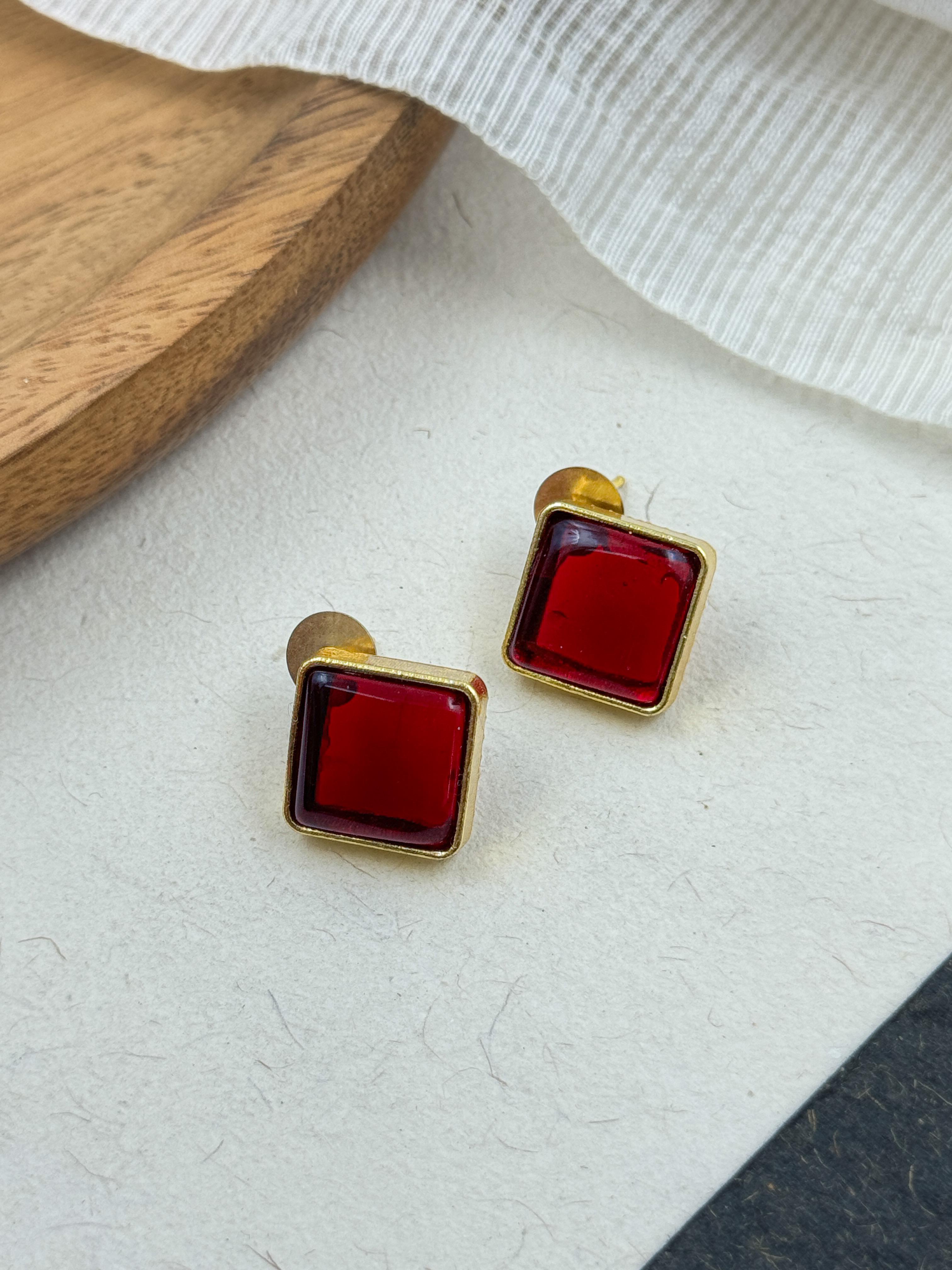 TANIA OXIDISED STUD EARRINGS