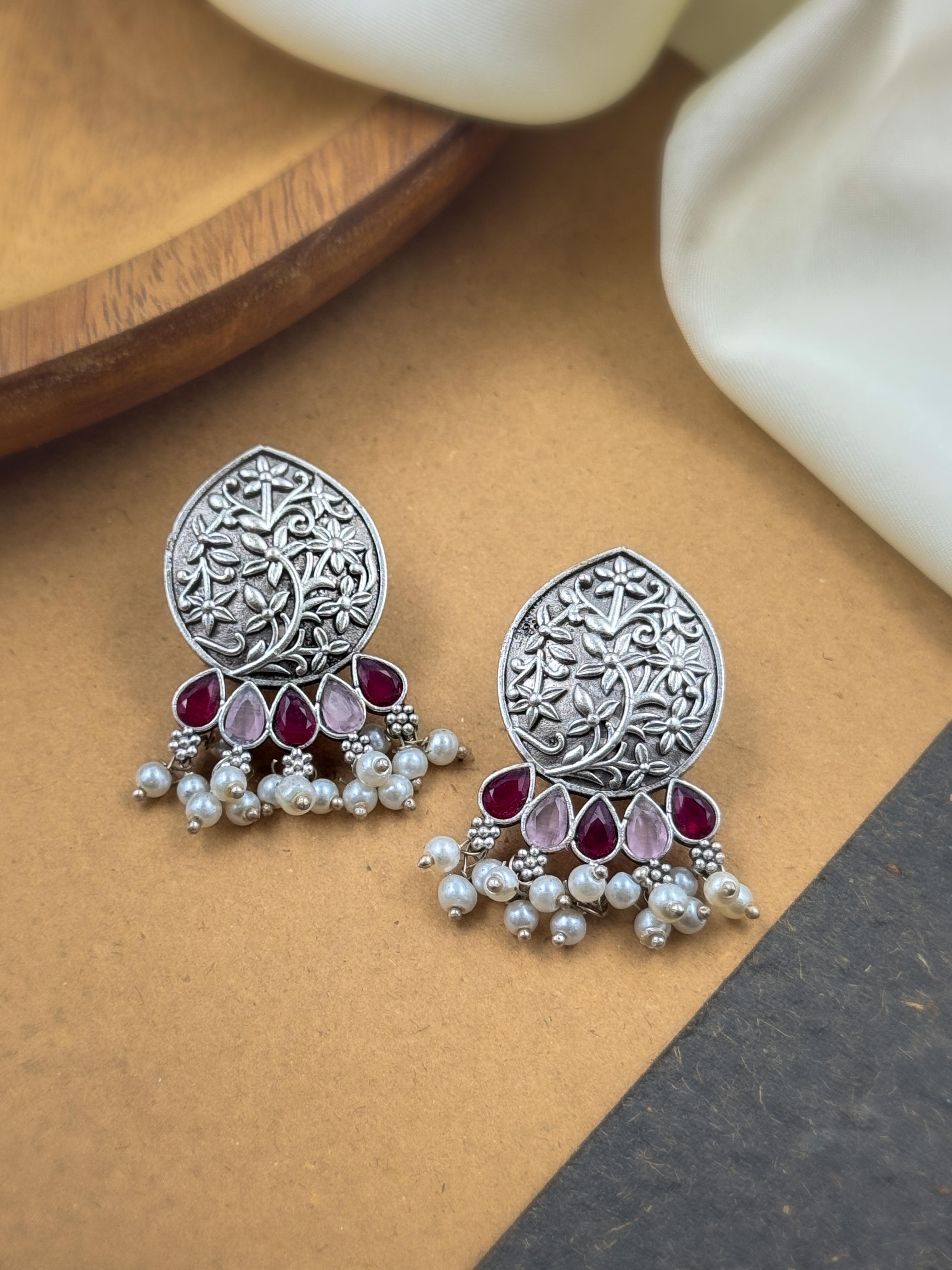 AYESHA SILVER LOOKALIKE STUD EARRINGS