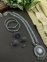 Load image into Gallery viewer, Vira Kolapuri Jewellery Set