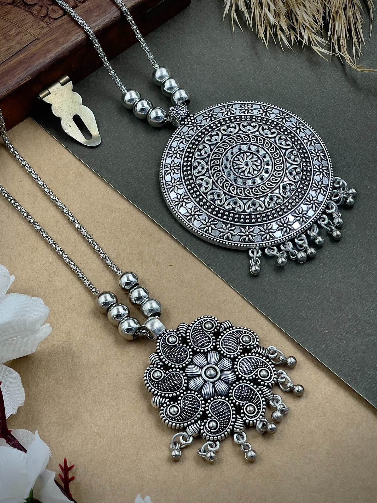 SET OF 2 OXIDISED CHAIN PENDANT NECKLACE