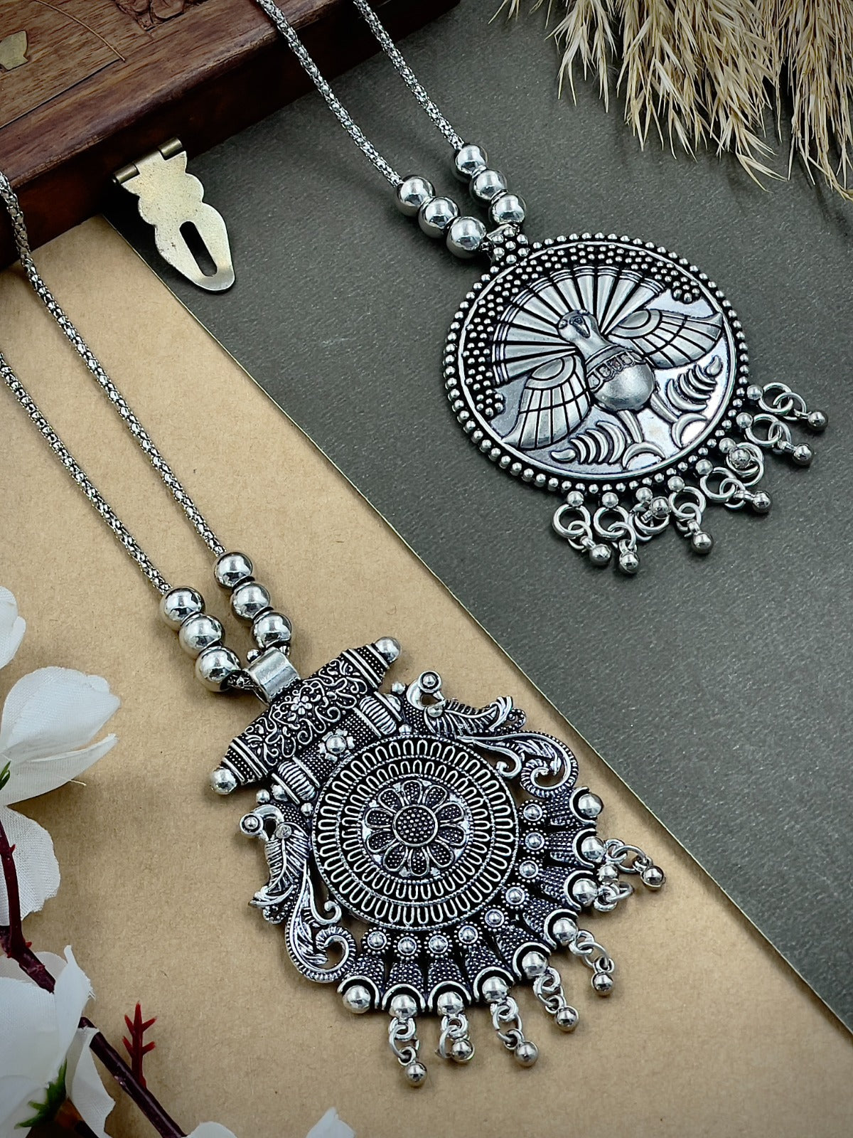 SET OF 2 OXIDISED CHAIN PENDANT NECKLACE