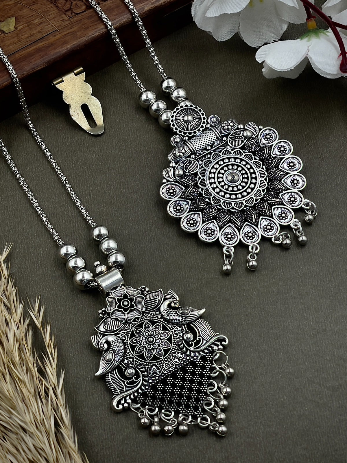 SET OF 2 OXIDISED CHAIN PENDANT NECKLACE