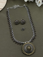 Load image into Gallery viewer, Nidhi 3-Line Jewellery Set