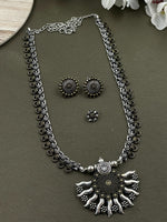 Load image into Gallery viewer, Nidhi 3-Line Jewellery Set