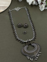 Load image into Gallery viewer, Nidhi 3-Line Jewellery Set