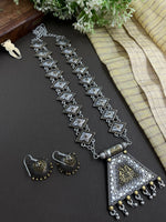 Load image into Gallery viewer, UNNATI DUAL TONE CHARMS JEWELLERY SET