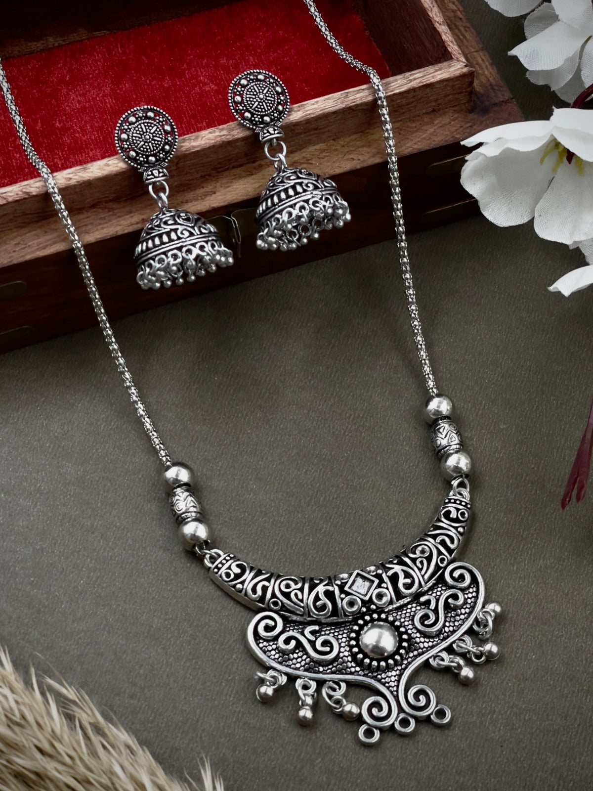 BRASS OXIDISED CHAIN JEWELLERY SET