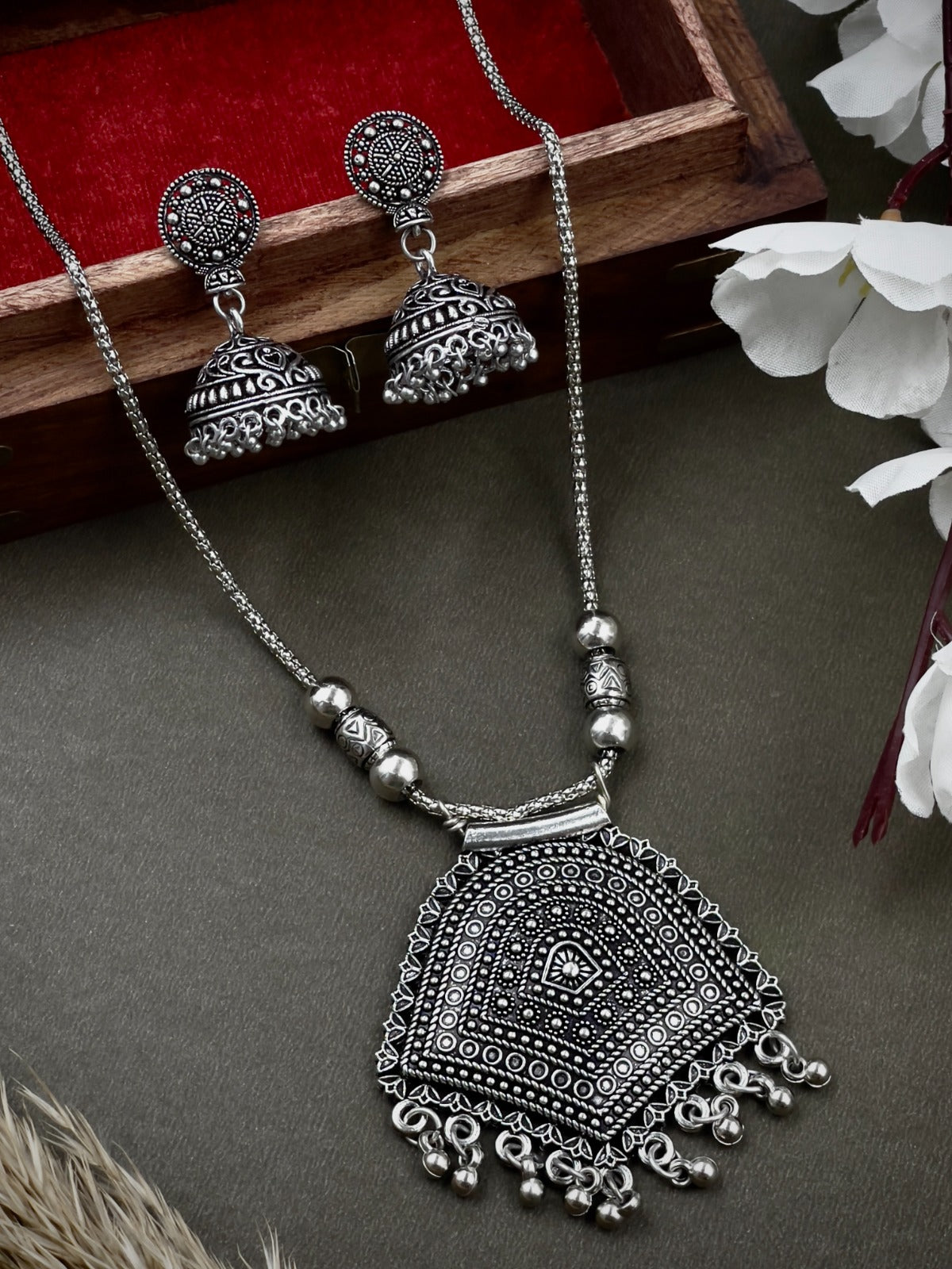 BRASS OXIDISED CHAIN JEWELLERY SET
