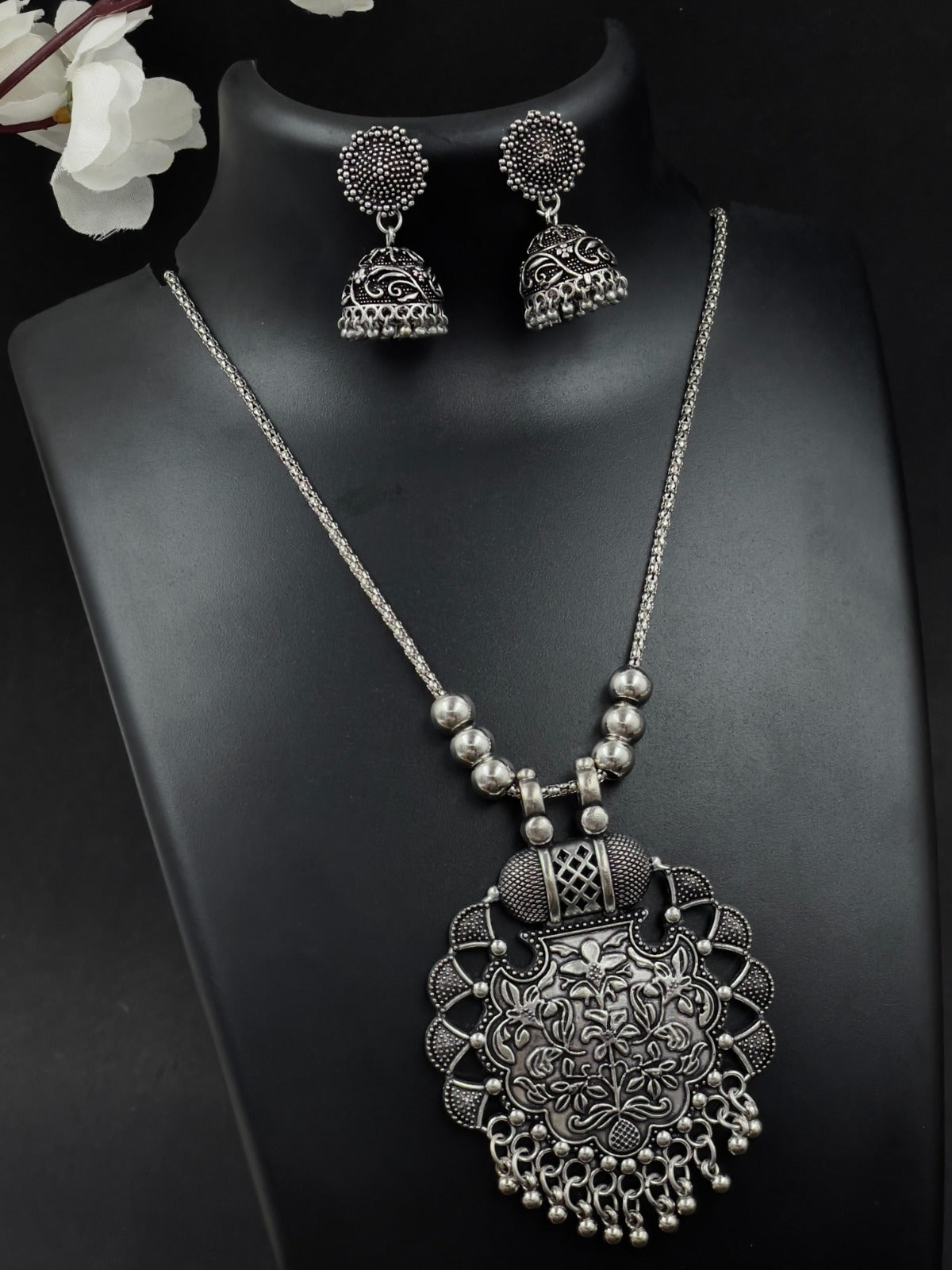 NITYA BRASS OXIDISED JEWELLERY SET