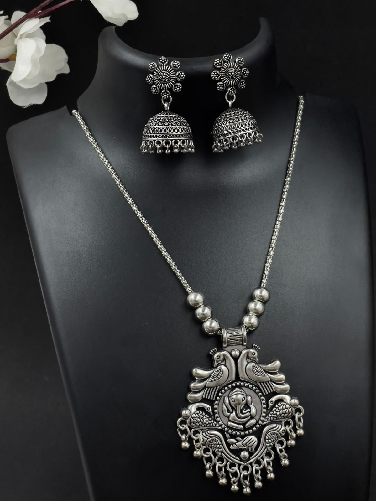 MEHR BRASS OXIDISED PENDANT JEWELLERY SET