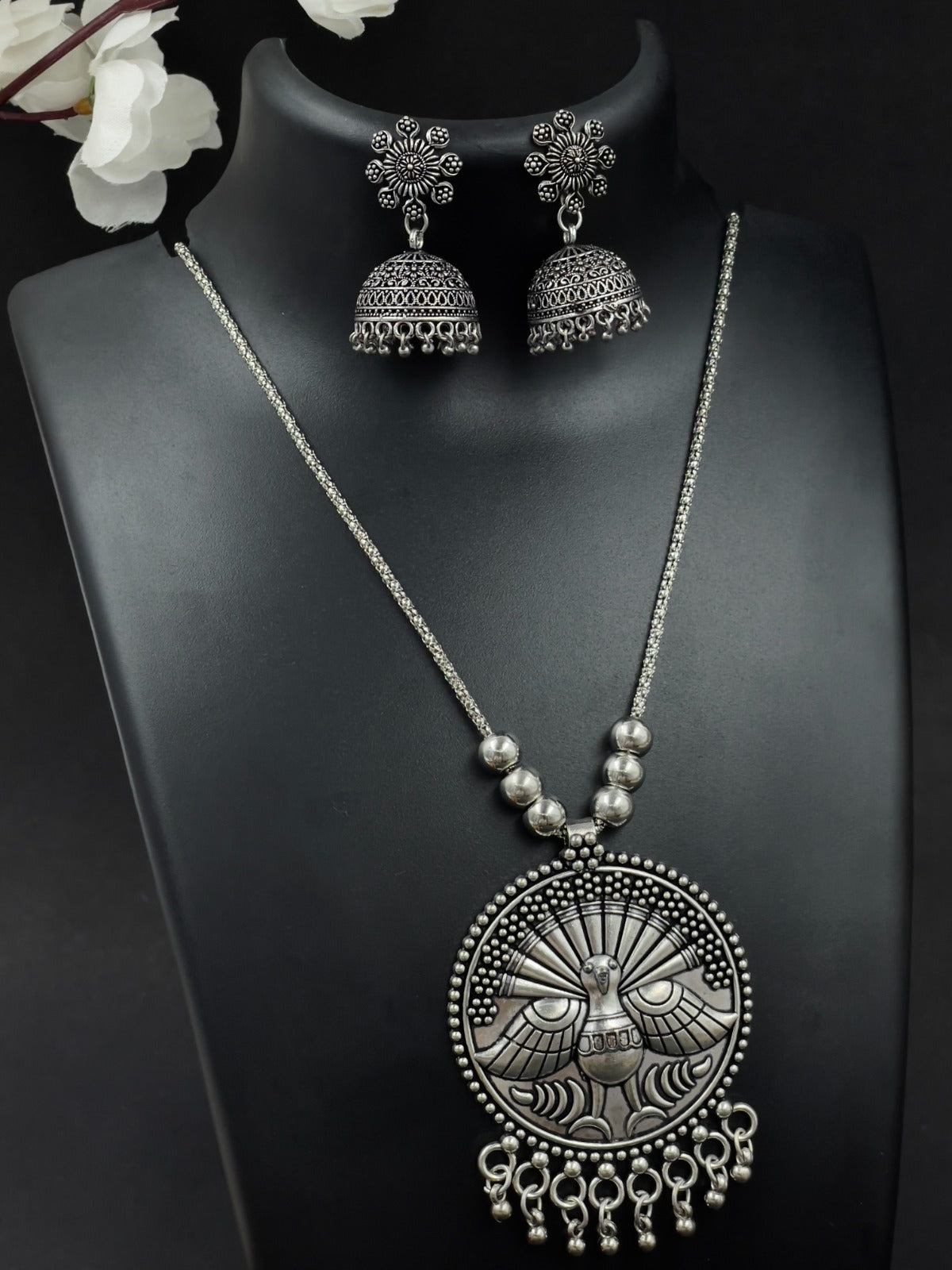 MEHR BRASS OXIDISED PENDANT JEWELLERY SET