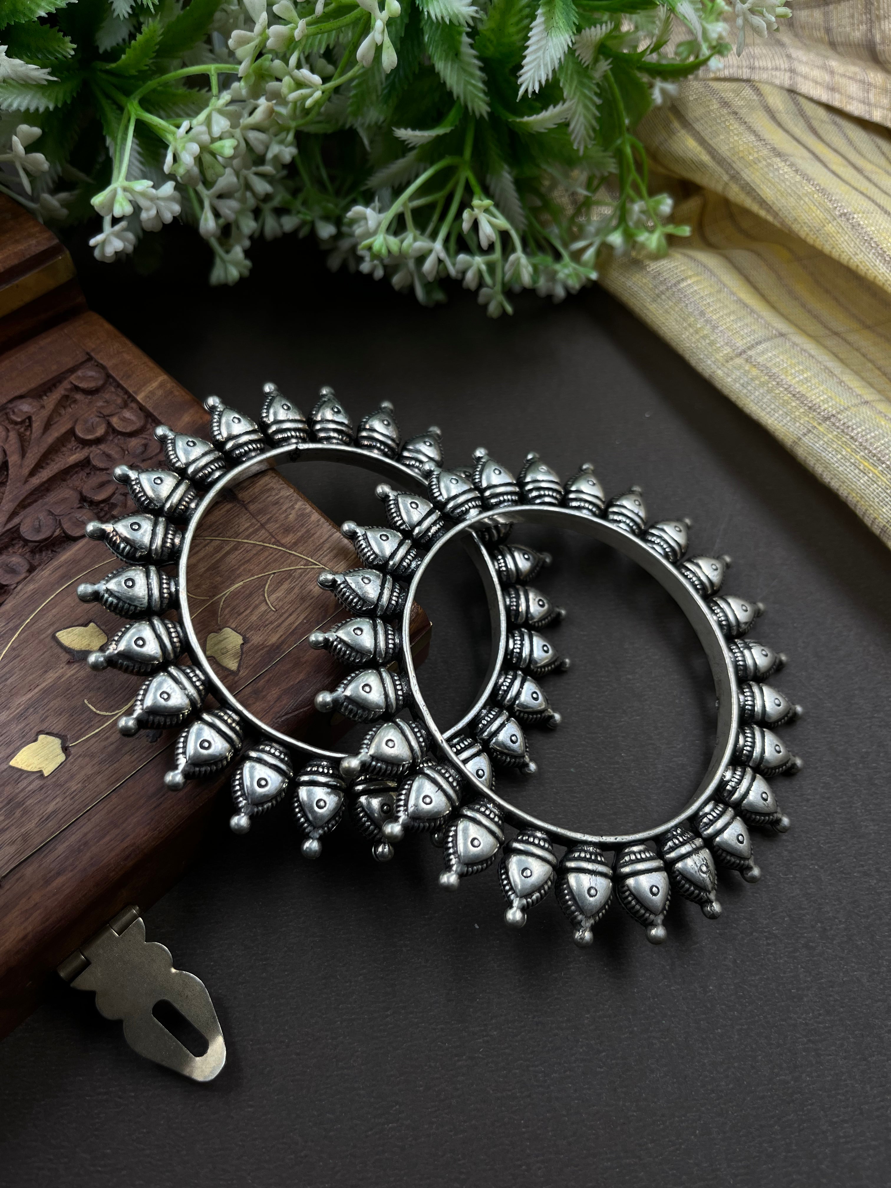 OXIDISED BANGLES COMBO