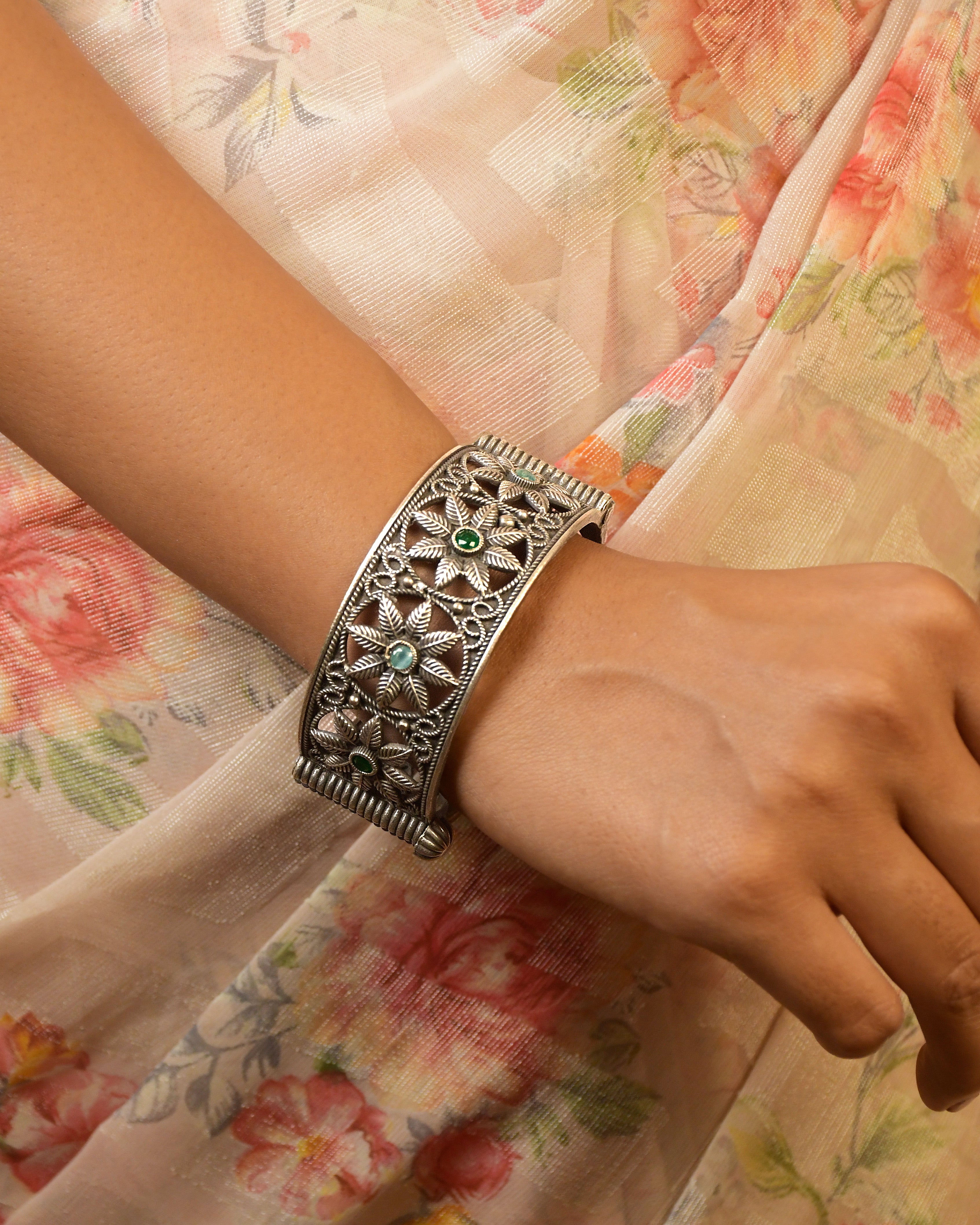 Kiara Silver Lookalike Stone Bangles