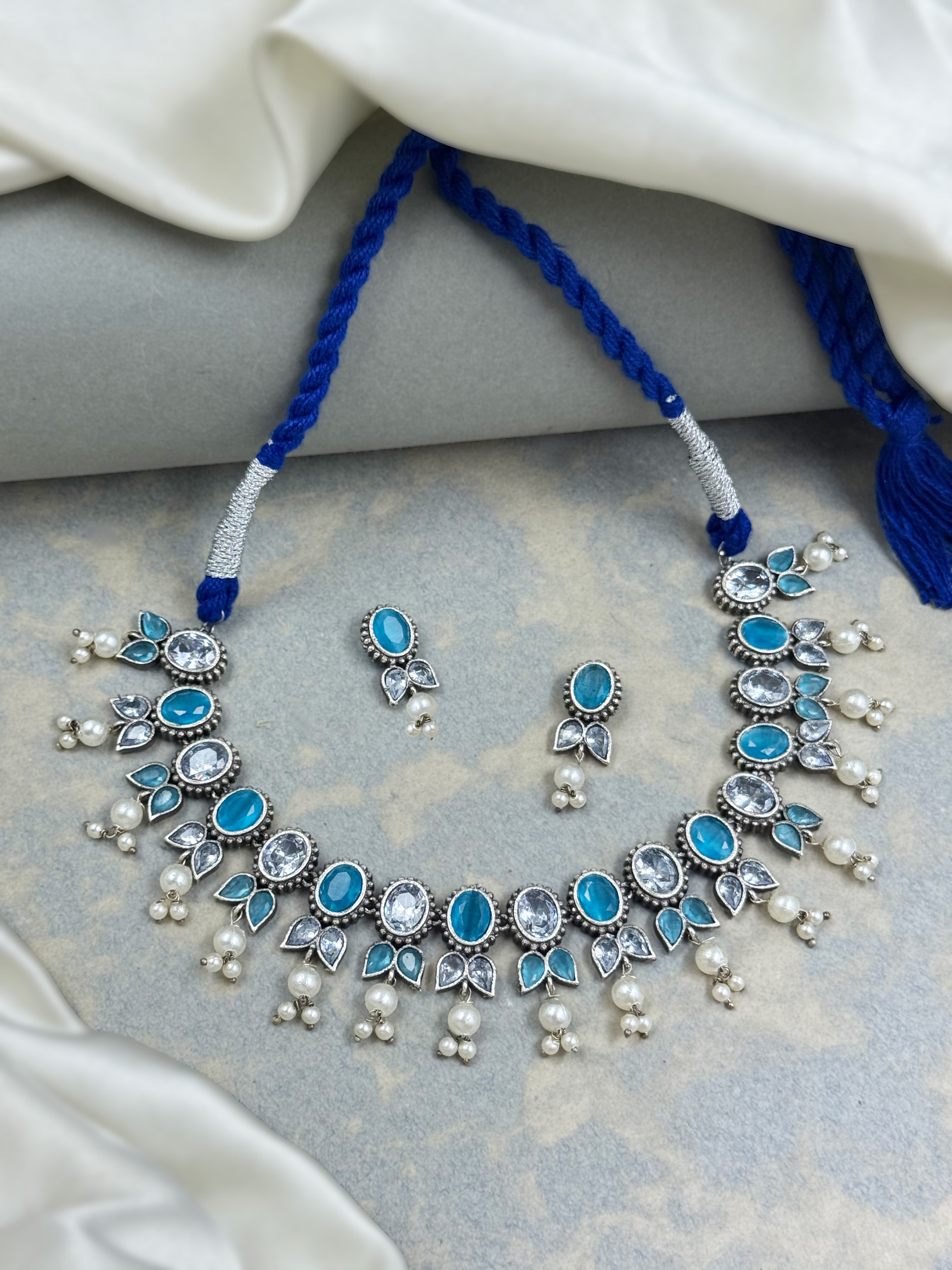 MEERA STONE NECKLACE SET