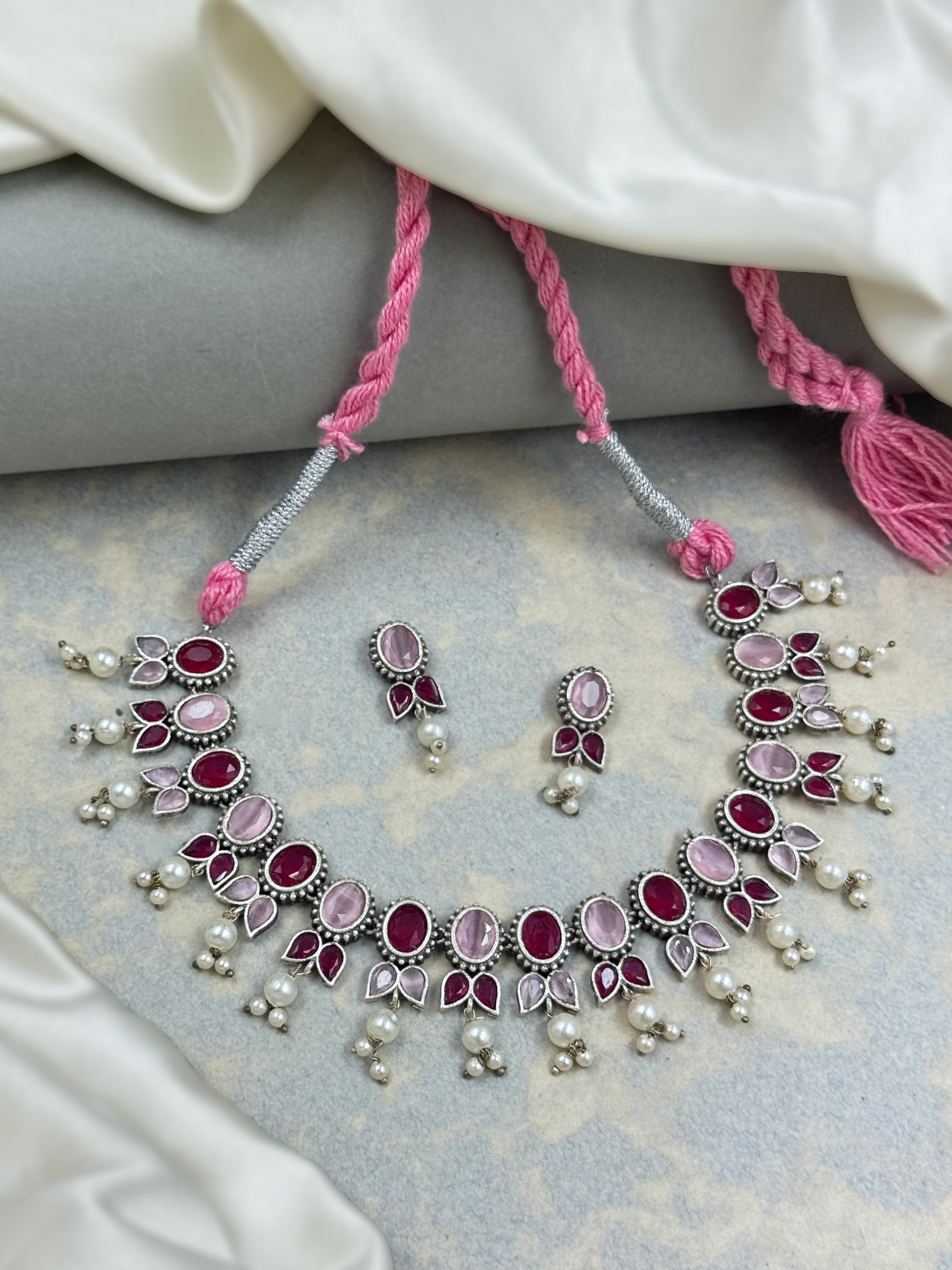 MEERA STONE NECKLACE SET
